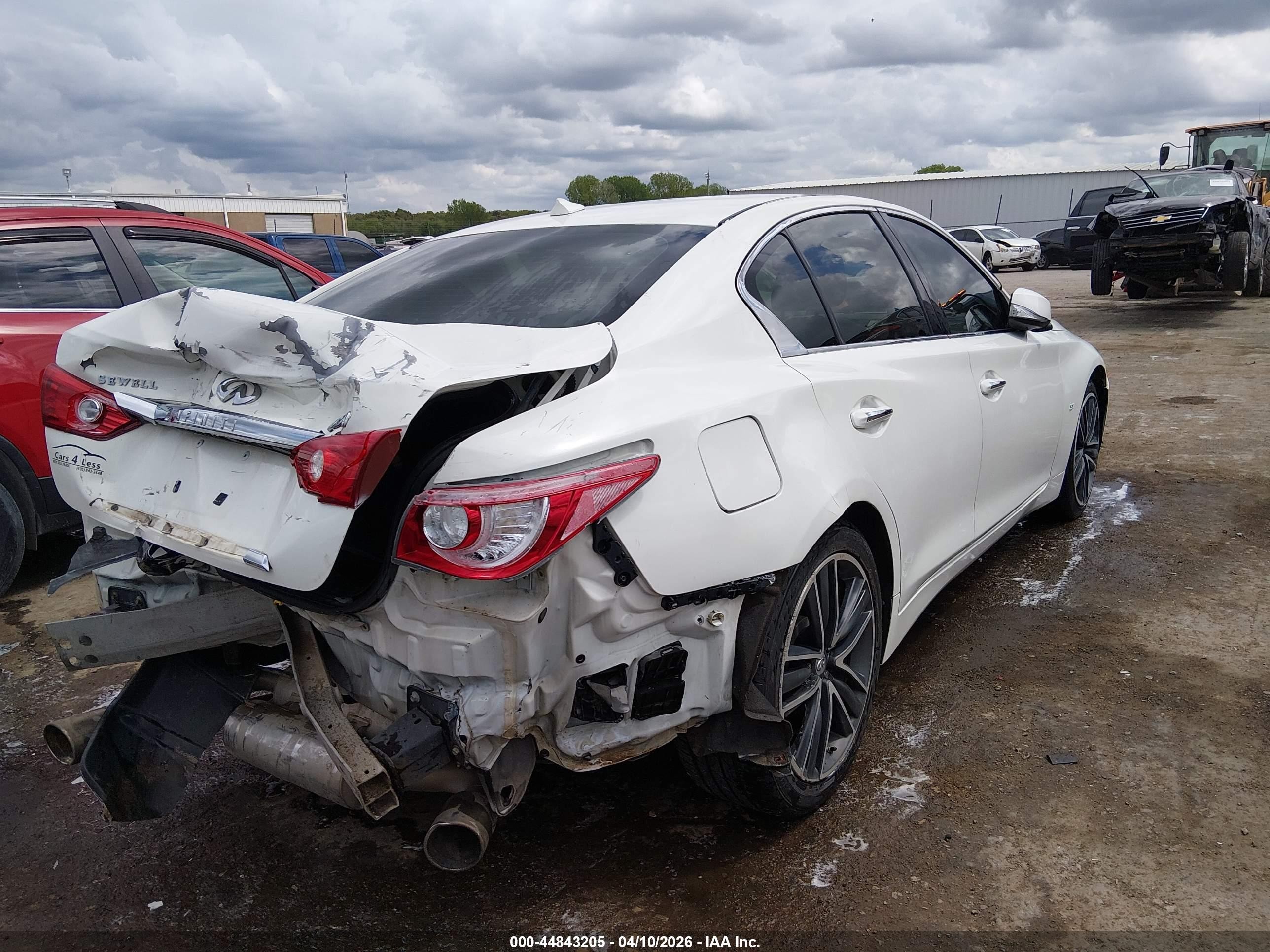 2014 Infiniti Q50 Premium Белый vin: JN1BV7AP7EM673918