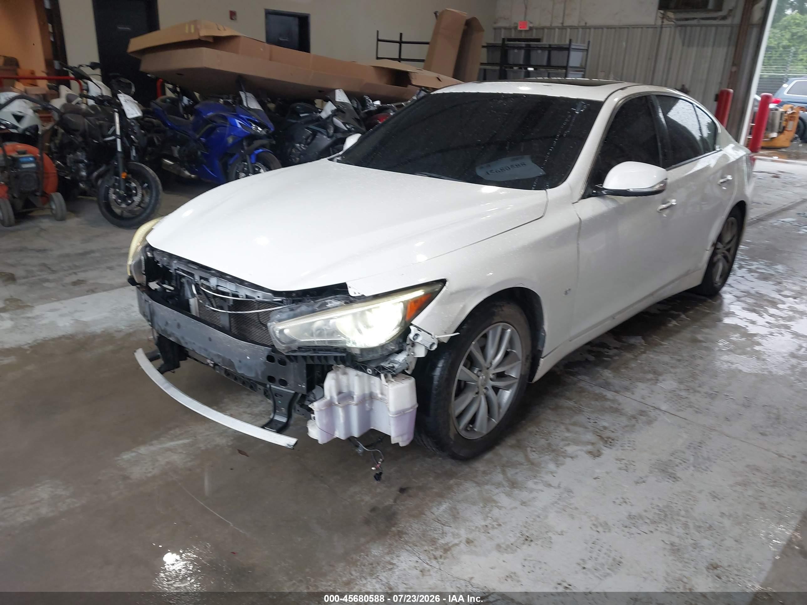 2014 Infiniti Q50 Белый vin: JN1BV7AP7EM674034
