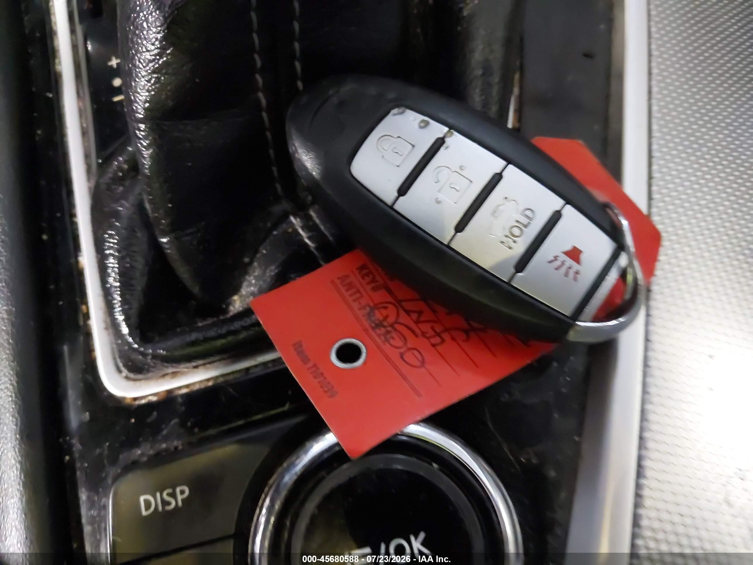 2014 Infiniti Q50 Белый vin: JN1BV7AP7EM674034