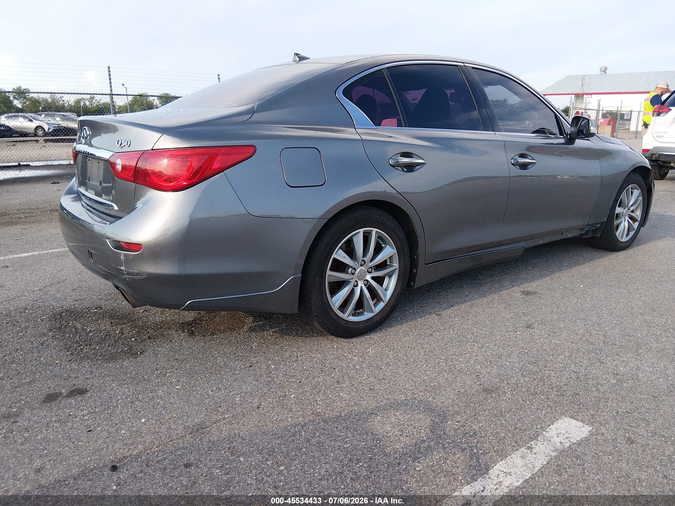 2014 Infiniti Q50 Premium Gray vin: JN1BV7AP7EM674910