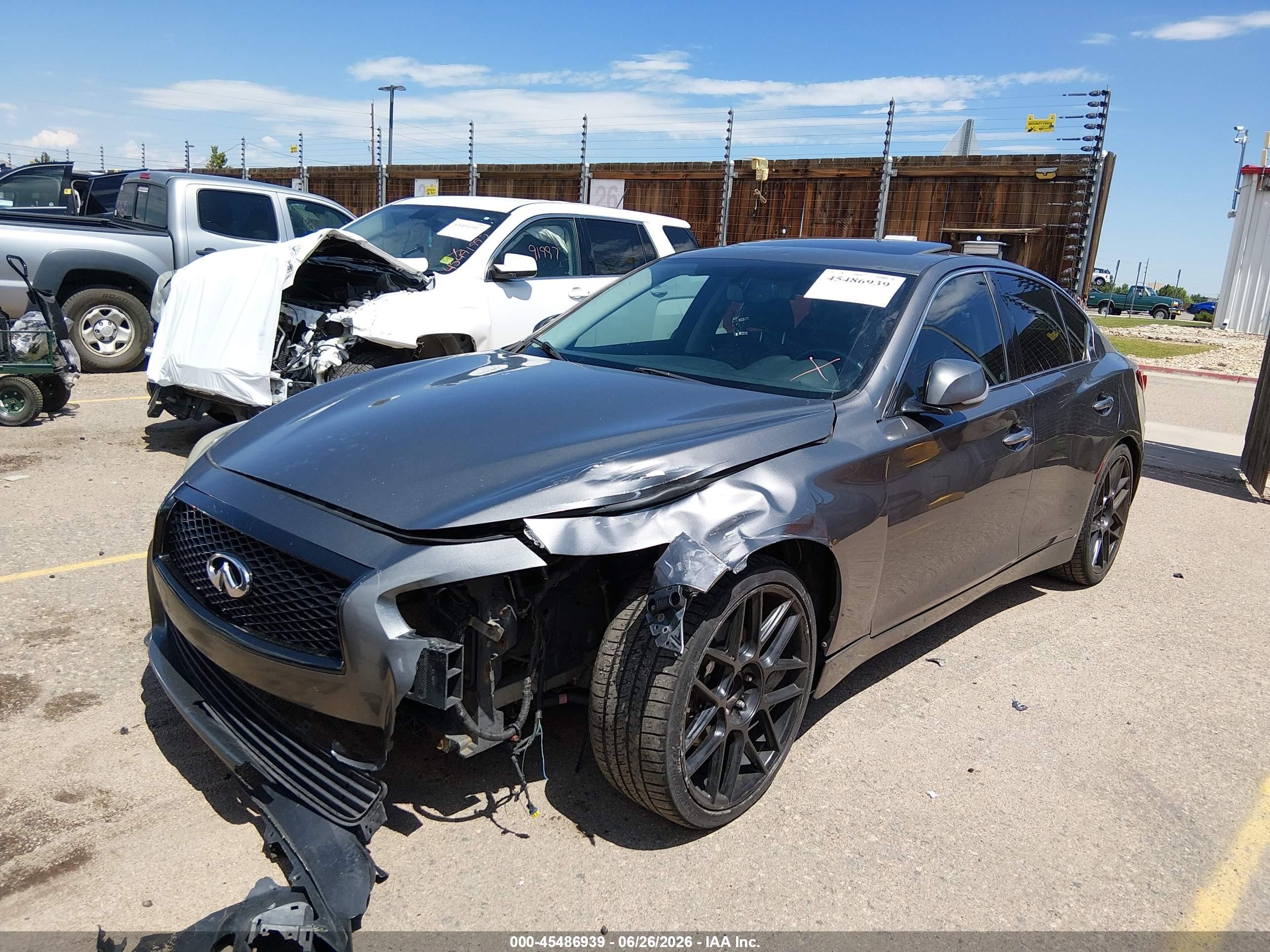2014 Infiniti Q50 Premium/sport Gray vin: JN1BV7AP7EM686605