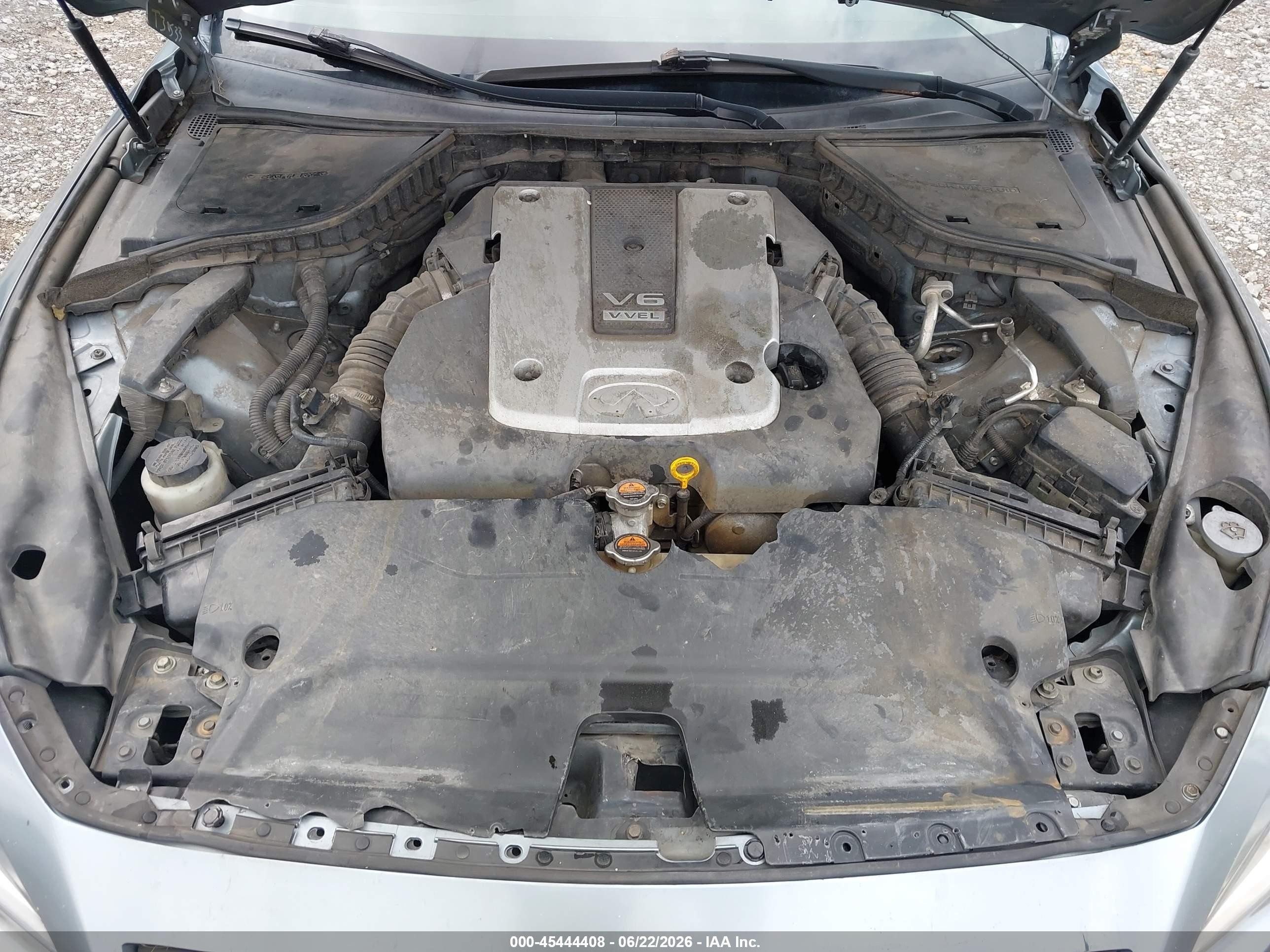 2014 Infiniti Q50 Premium Light Blue vin: JN1BV7AP7EM688225