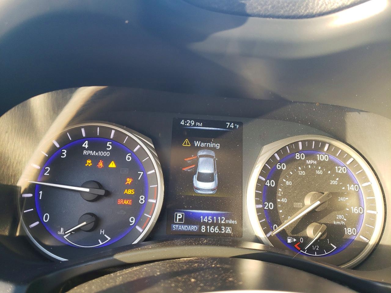 2014 Infiniti Q50 Base Silver vin: JN1BV7AP7EM690735