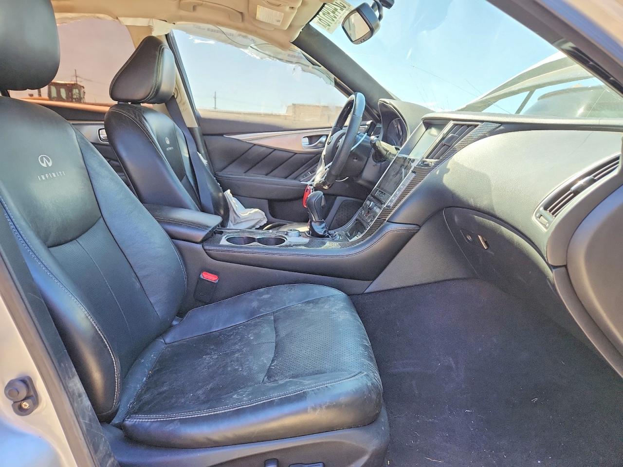 2014 Infiniti Q50 White vin: JN1BV7AP7EM693084