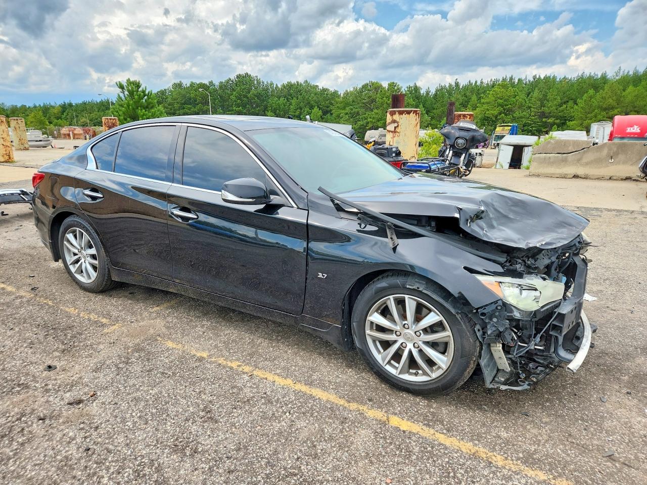 2015 Infiniti Q50 Premium Black vin: JN1BV7AP7FM338563