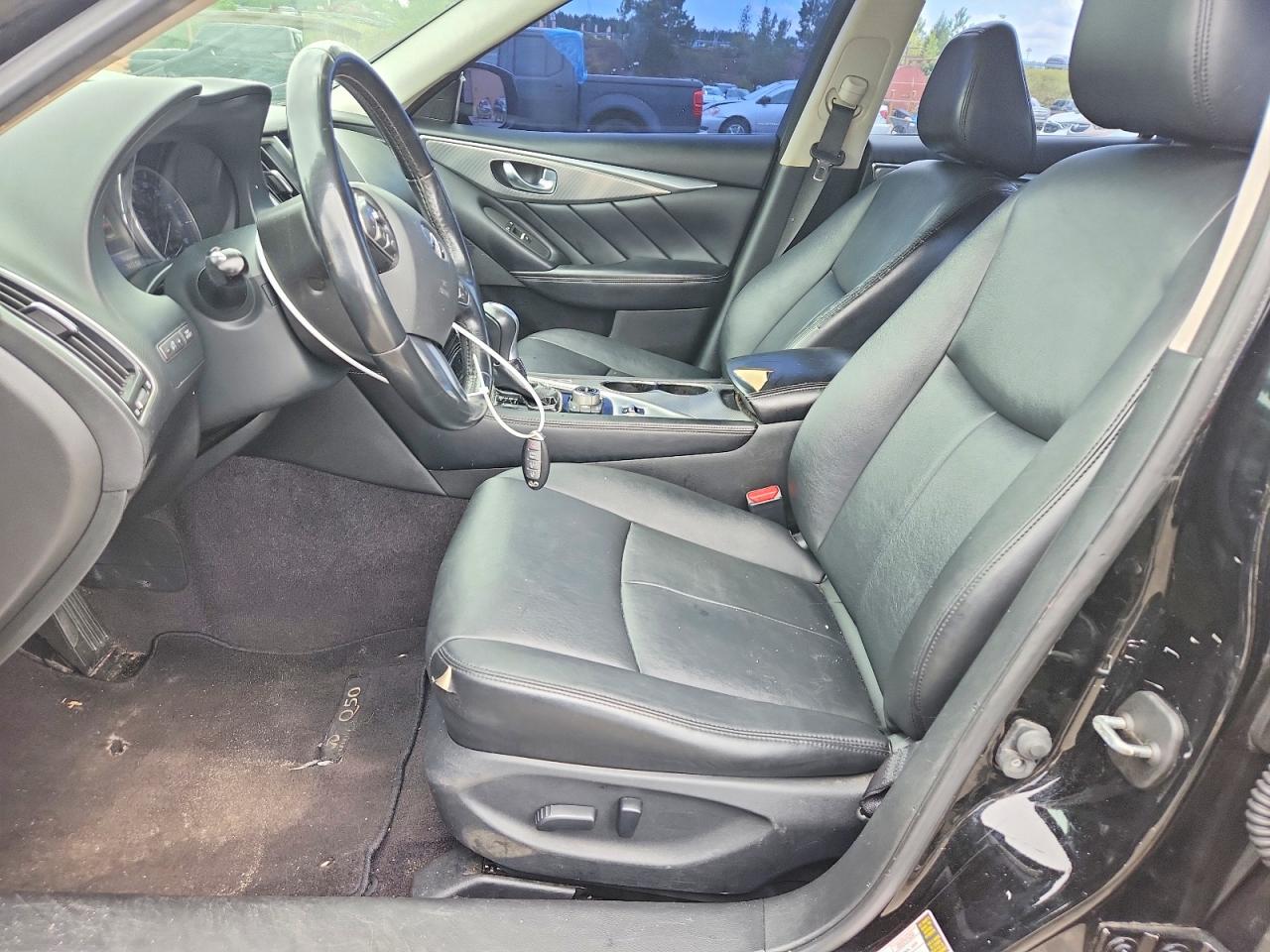 2015 Infiniti Q50 Premium Black vin: JN1BV7AP7FM338563