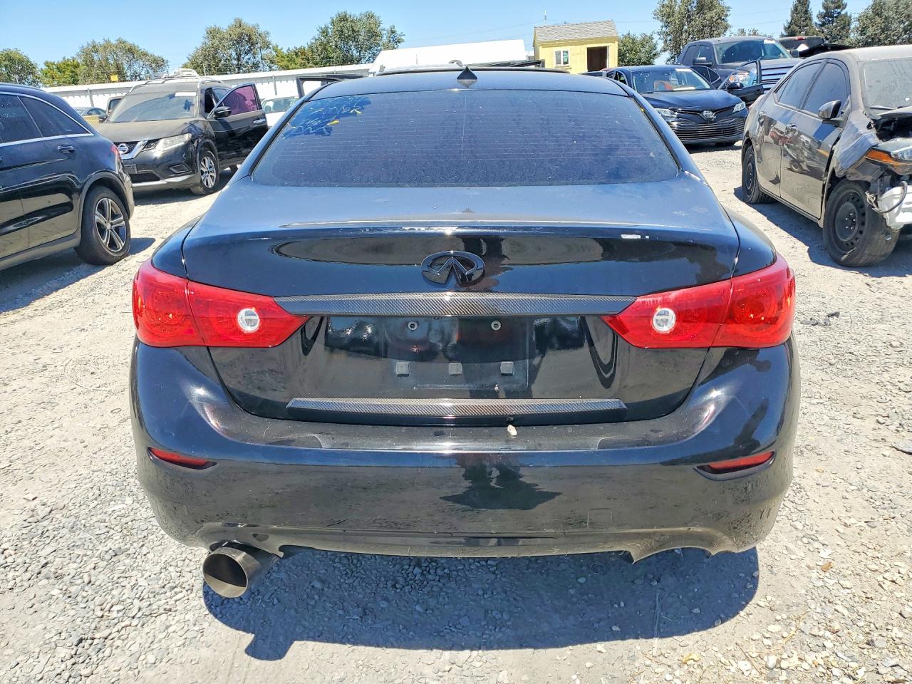 2015 Infiniti Q50 Premium Black vin: JN1BV7AP7FM342421