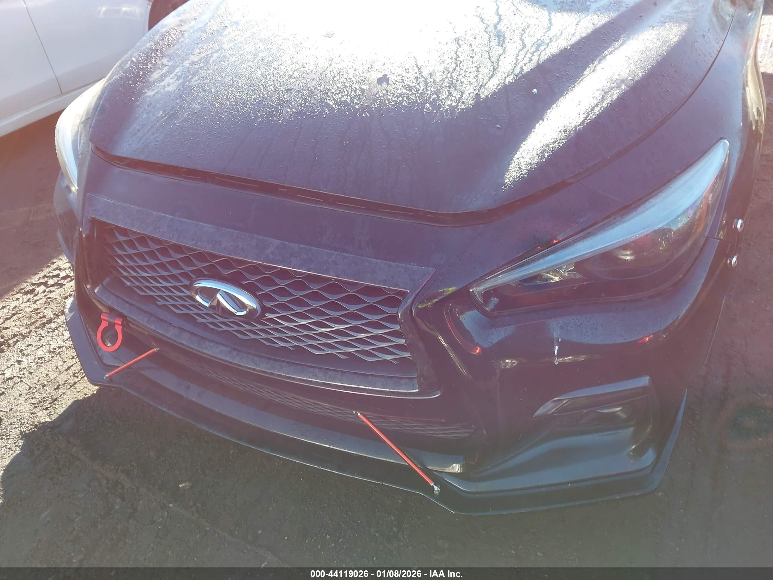 2015 Infiniti Q50 Premium Black vin: JN1BV7AP7FM345237