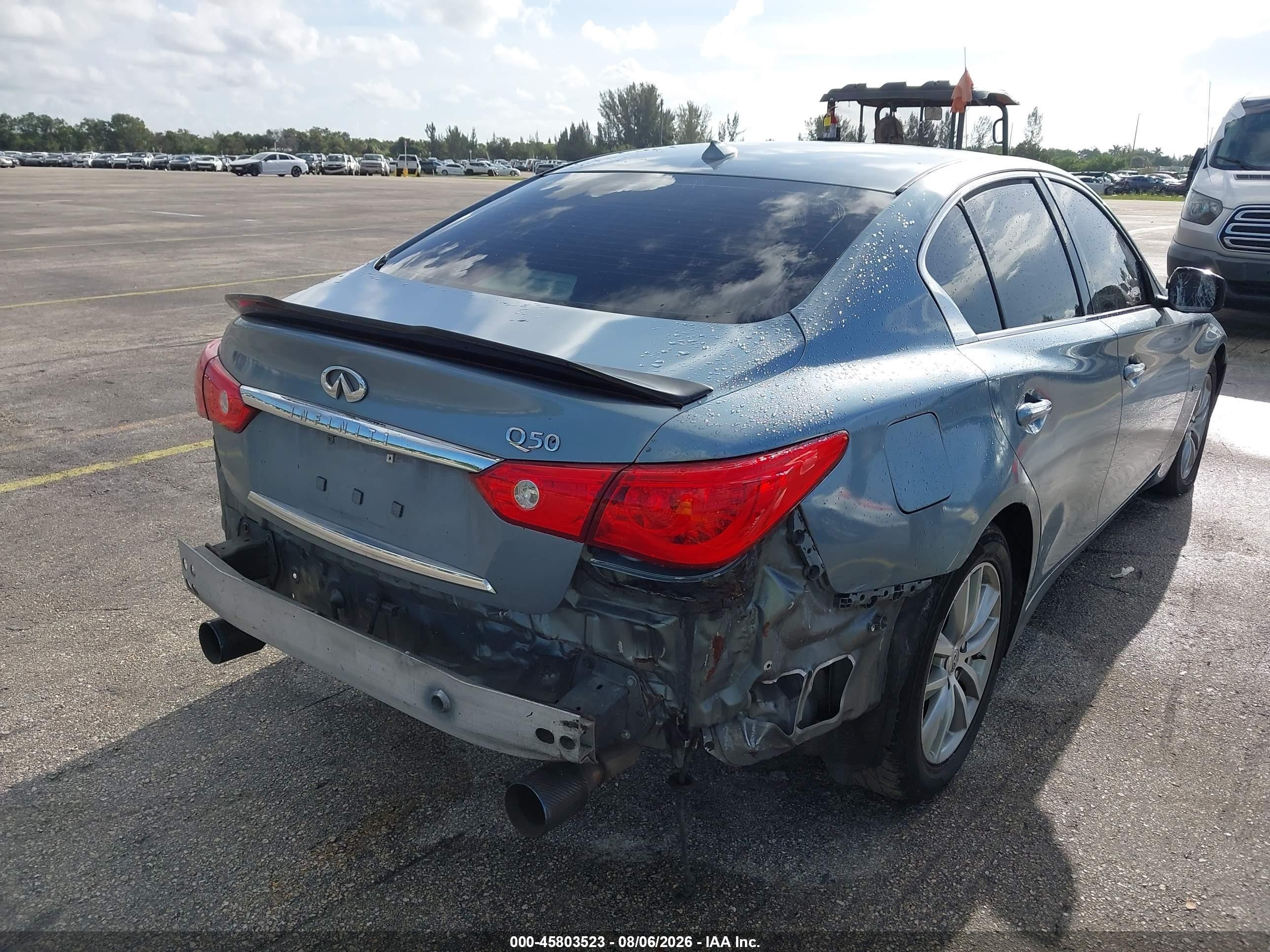 2015 Infiniti Q50   Light Blue vin: JN1BV7AP7FM345495
