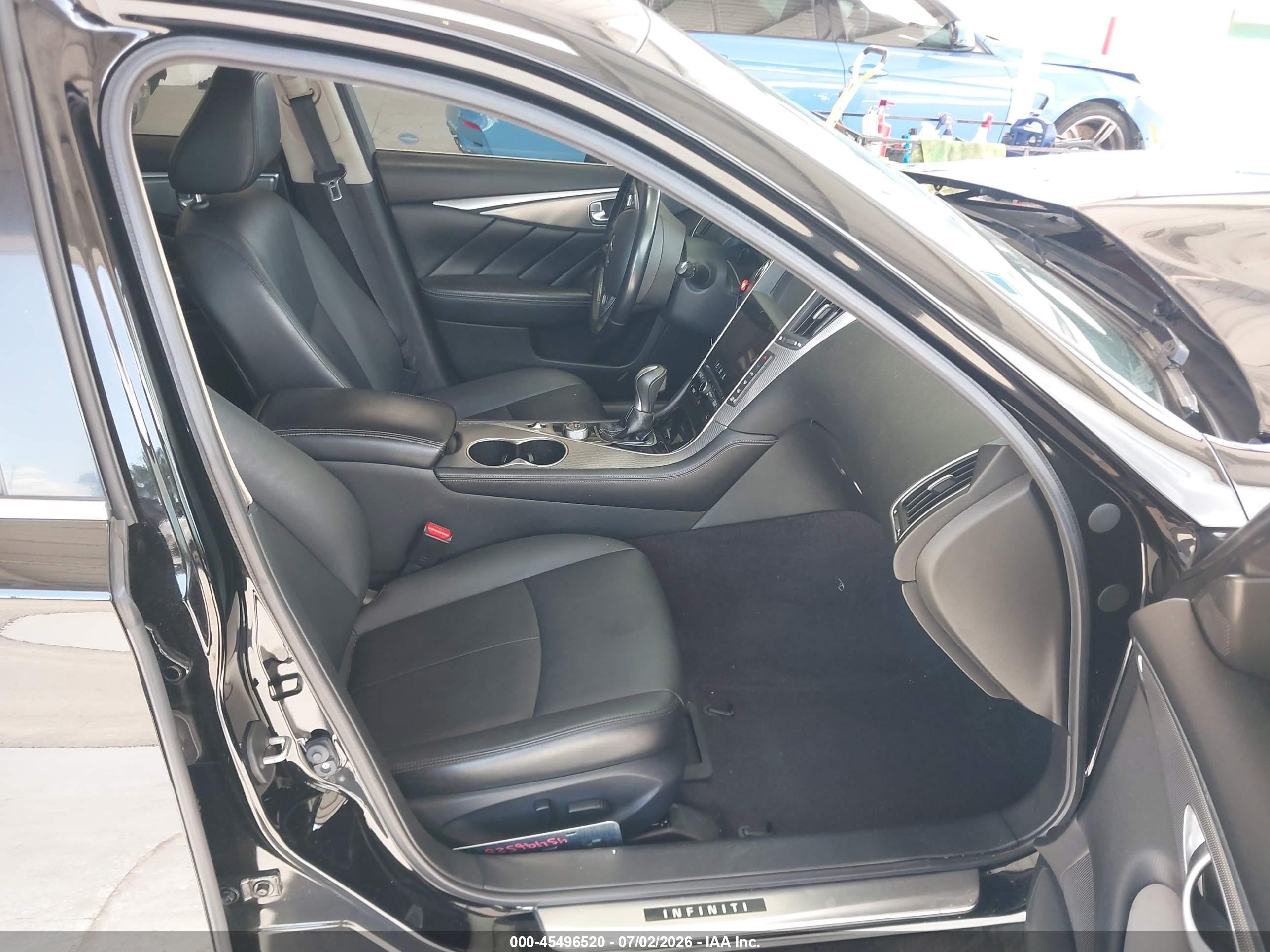 2015 Infiniti Q50 Premium Black vin: JN1BV7AP7FM347196