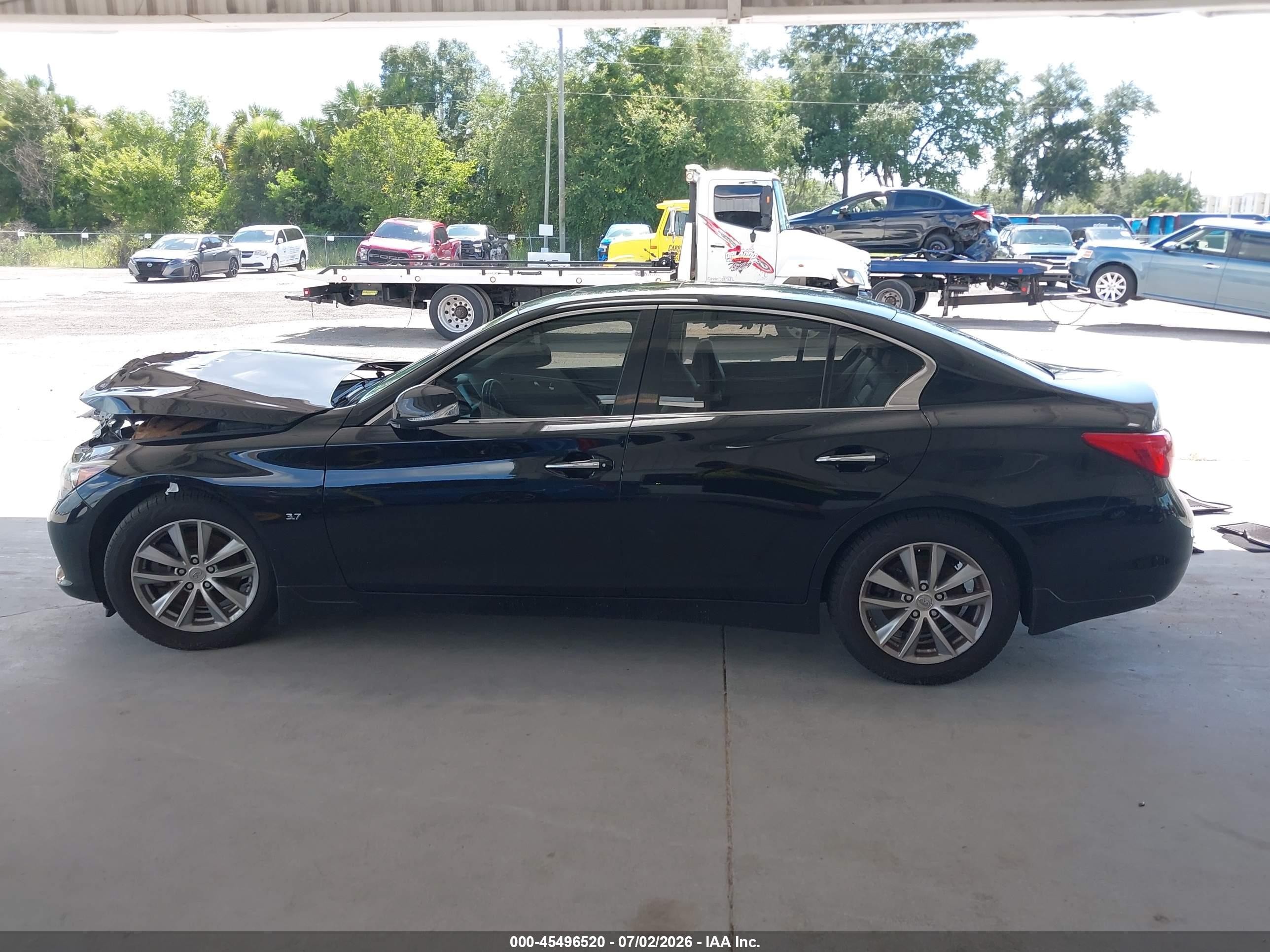 2015 Infiniti Q50 Premium Black vin: JN1BV7AP7FM347196