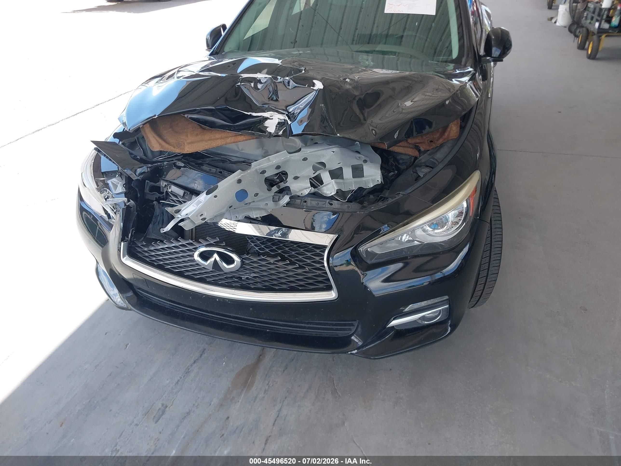 2015 Infiniti Q50 Premium Black vin: JN1BV7AP7FM347196