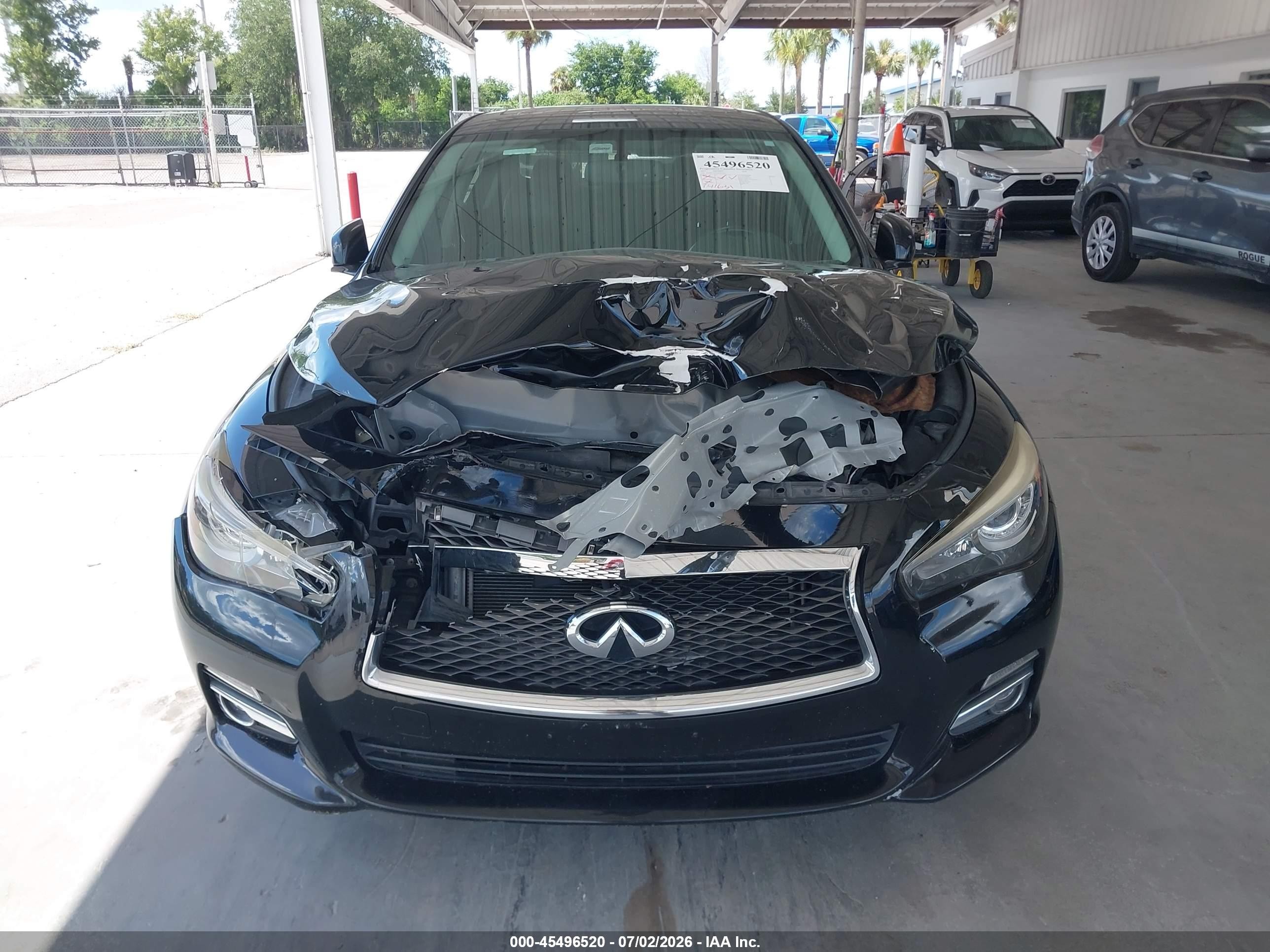 2015 Infiniti Q50 Premium Black vin: JN1BV7AP7FM347196