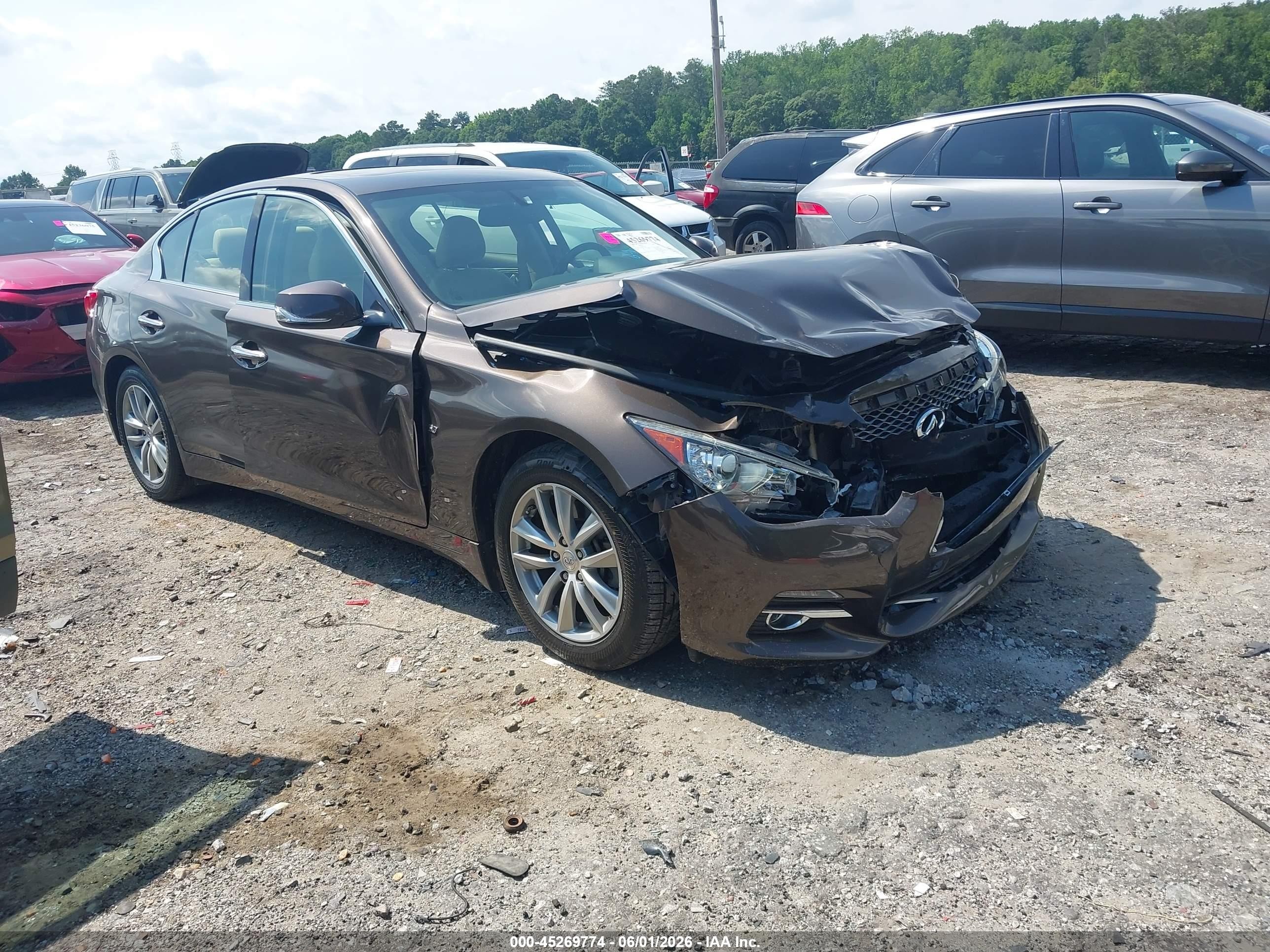 2015 Infiniti Q50 Premium Brown vin: JN1BV7AP7FM351930