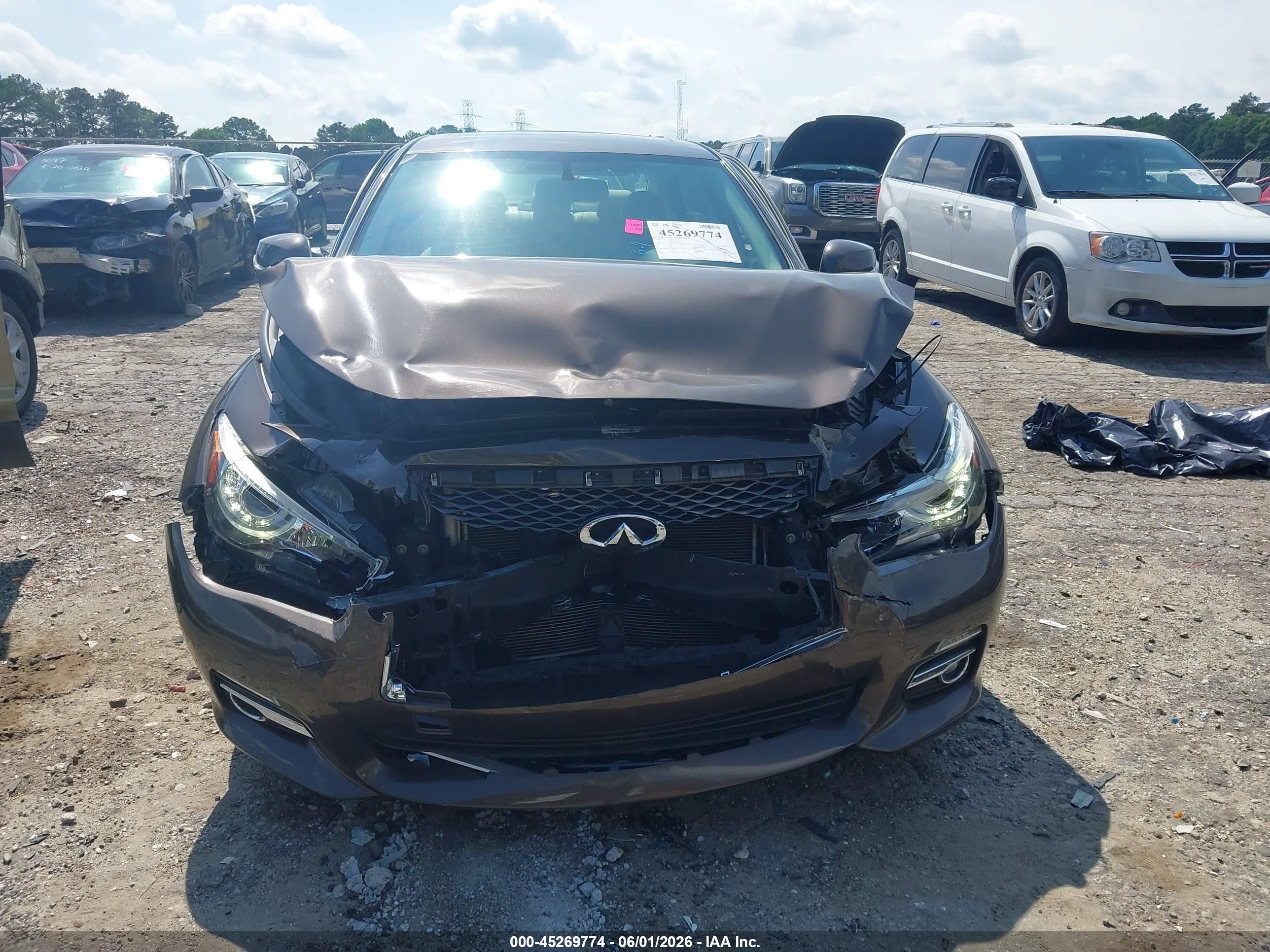 2015 Infiniti Q50 Premium Brown vin: JN1BV7AP7FM351930