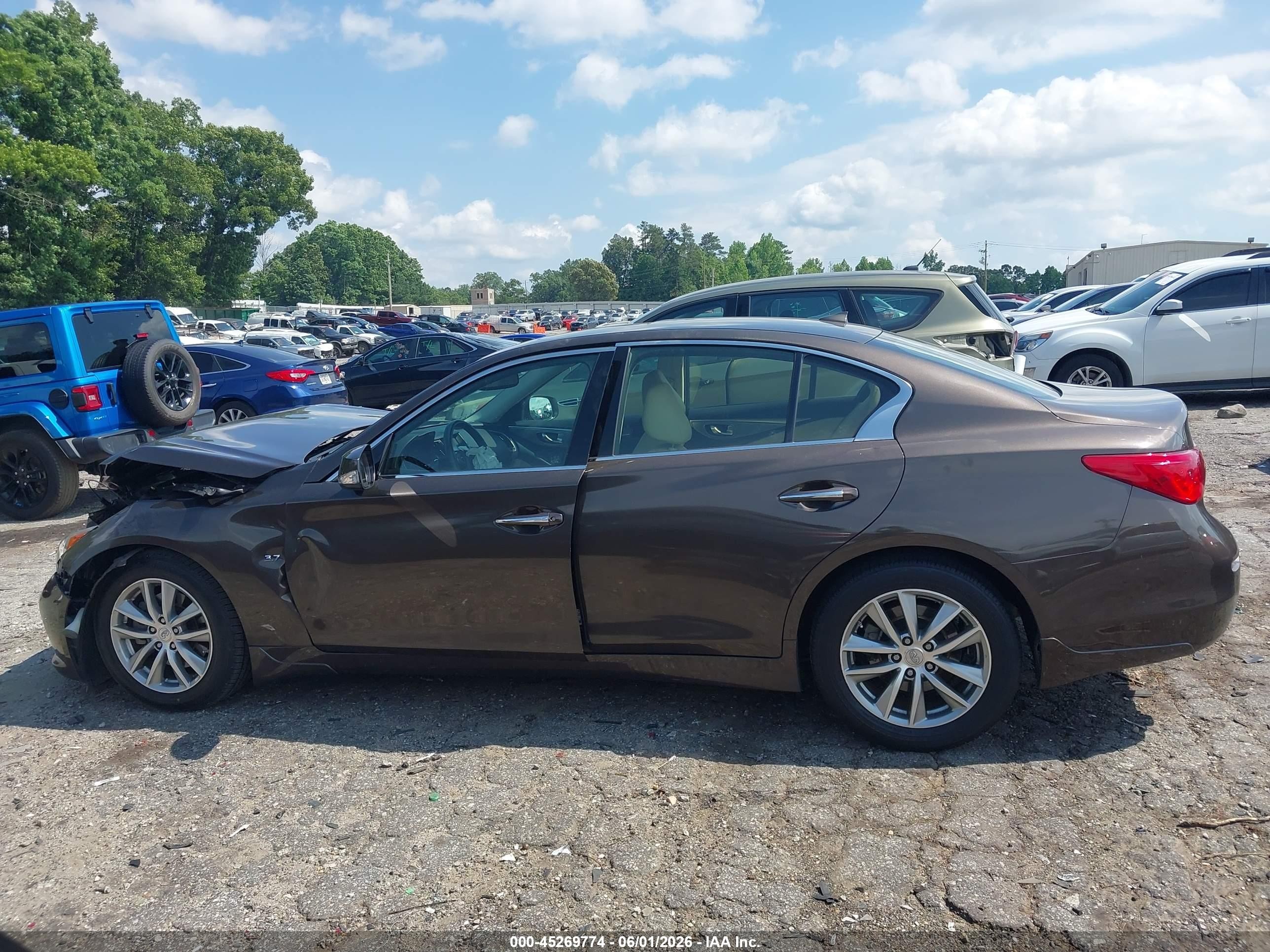 2015 Infiniti Q50 Premium Brown vin: JN1BV7AP7FM351930
