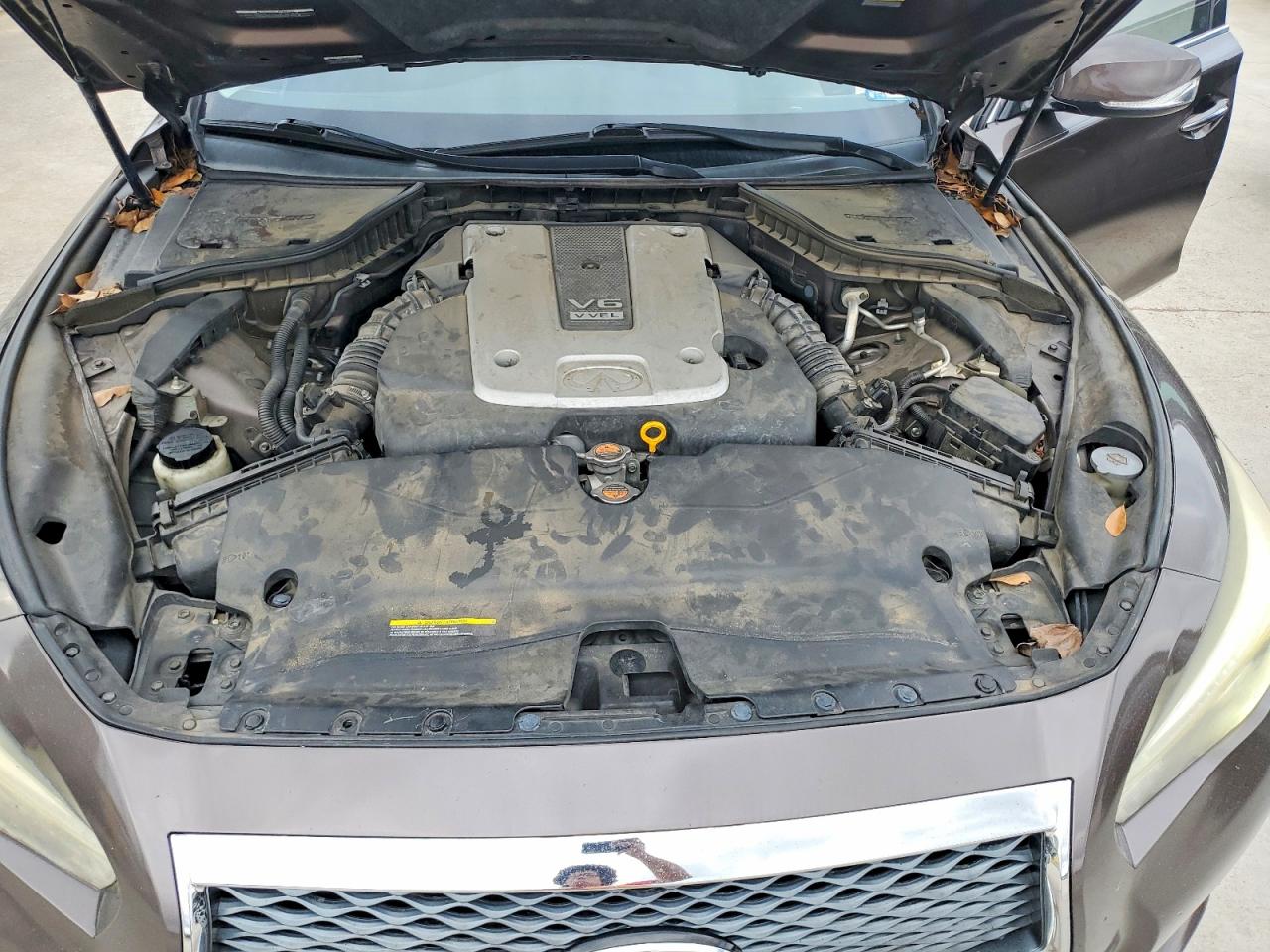 2014 Infiniti Q50 Base Коричневый vin: JN1BV7AP8EM672003