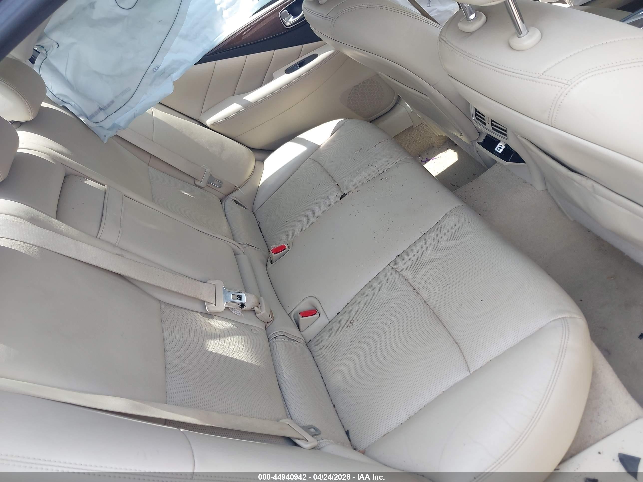 2014 Infiniti Q50 Premium Коричневый vin: JN1BV7AP8EM672826