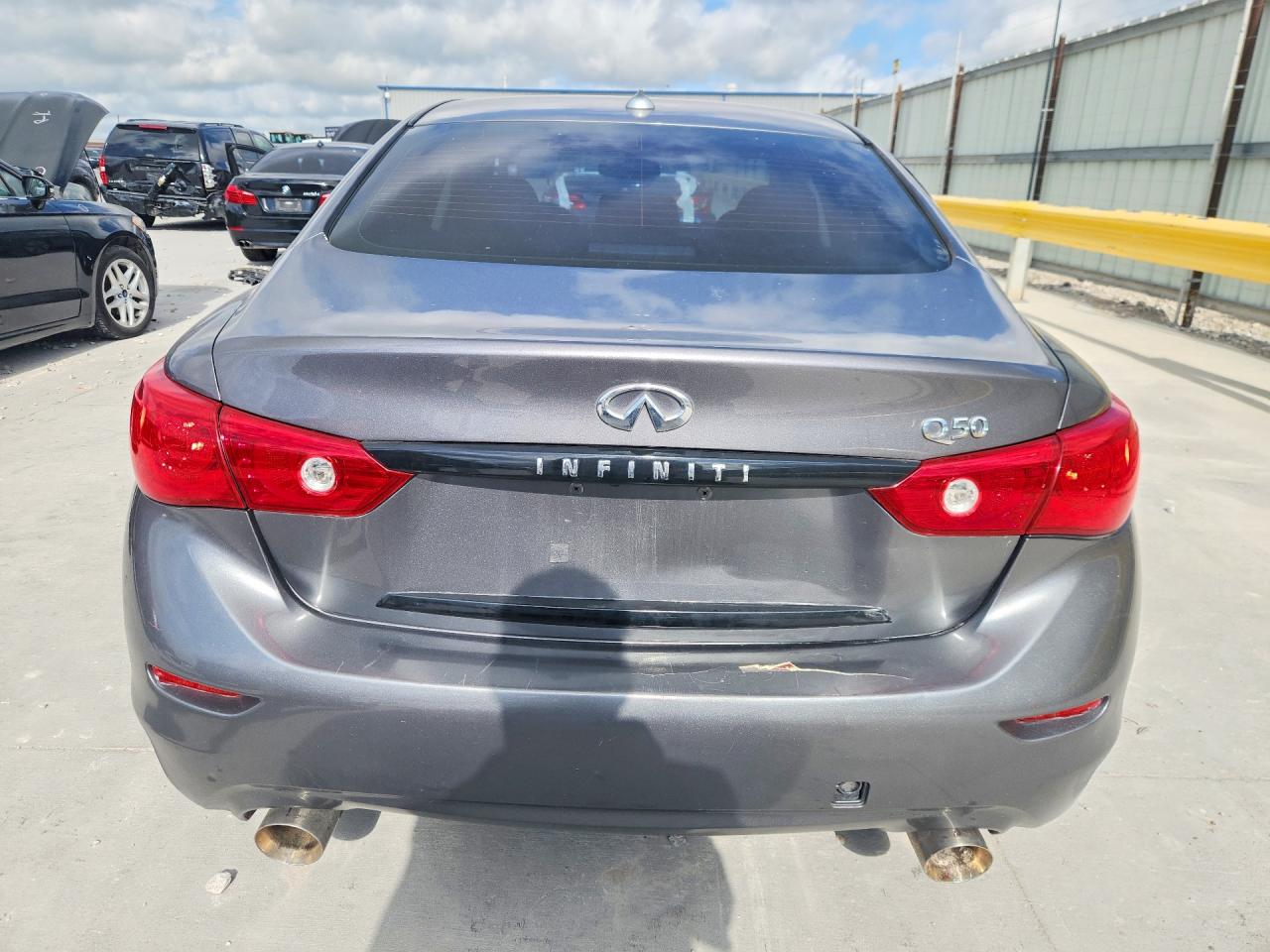 2014 Infiniti Q50 Premium Серый vin: JN1BV7AP8EM677668