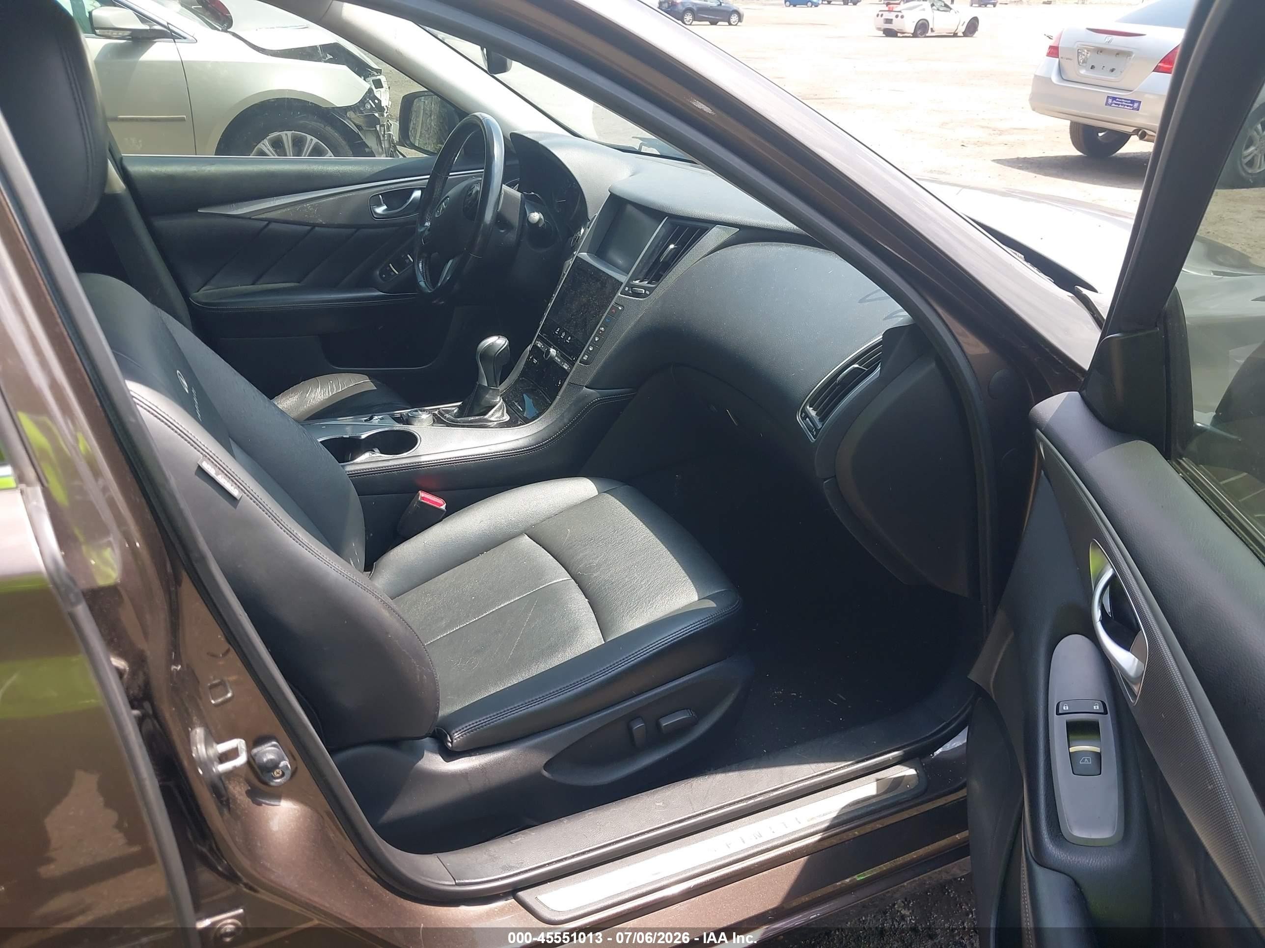 2014 Infiniti Q50 Premium Brown vin: JN1BV7AP8EM677735
