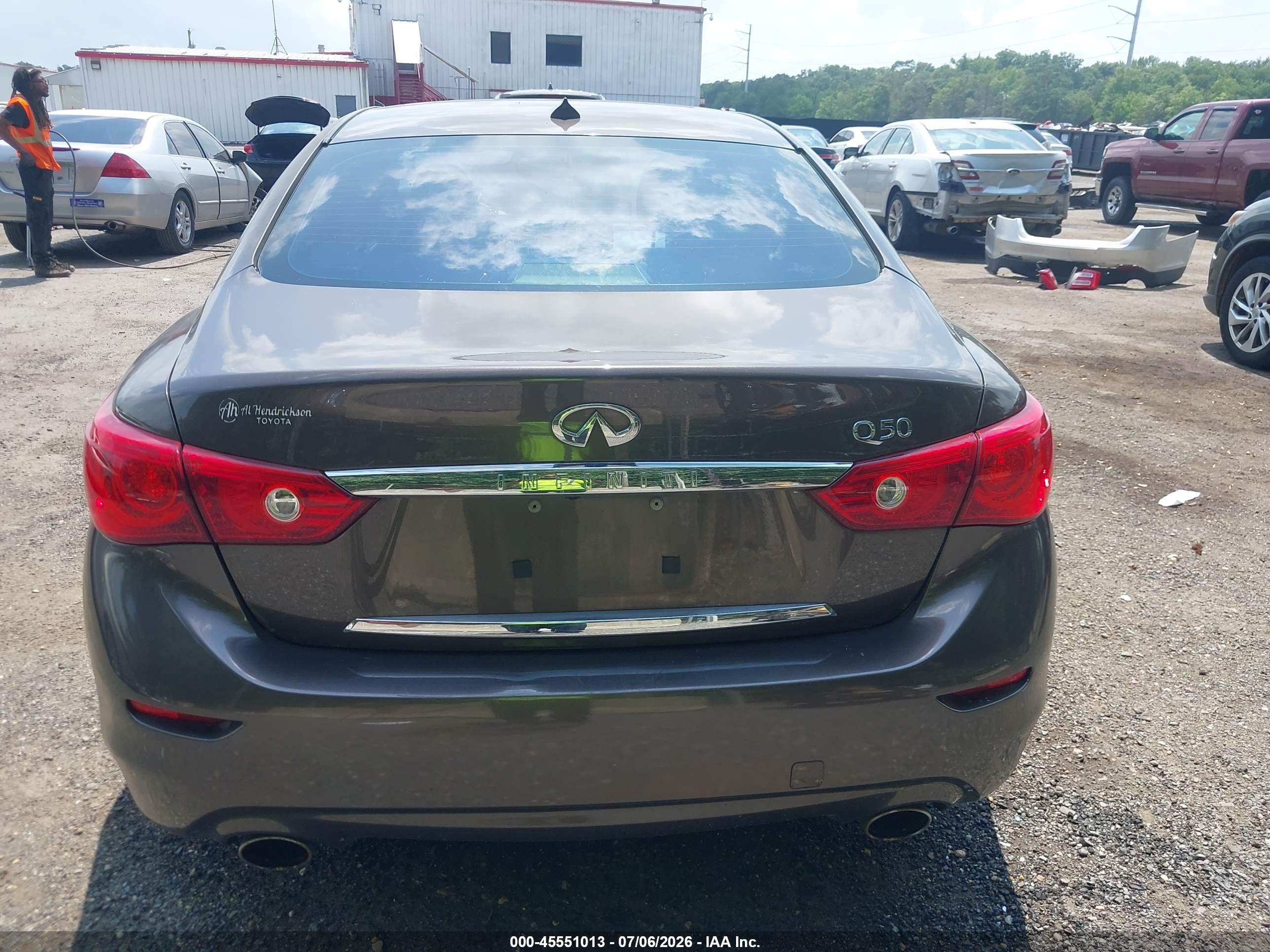 2014 Infiniti Q50 Premium Brown vin: JN1BV7AP8EM677735