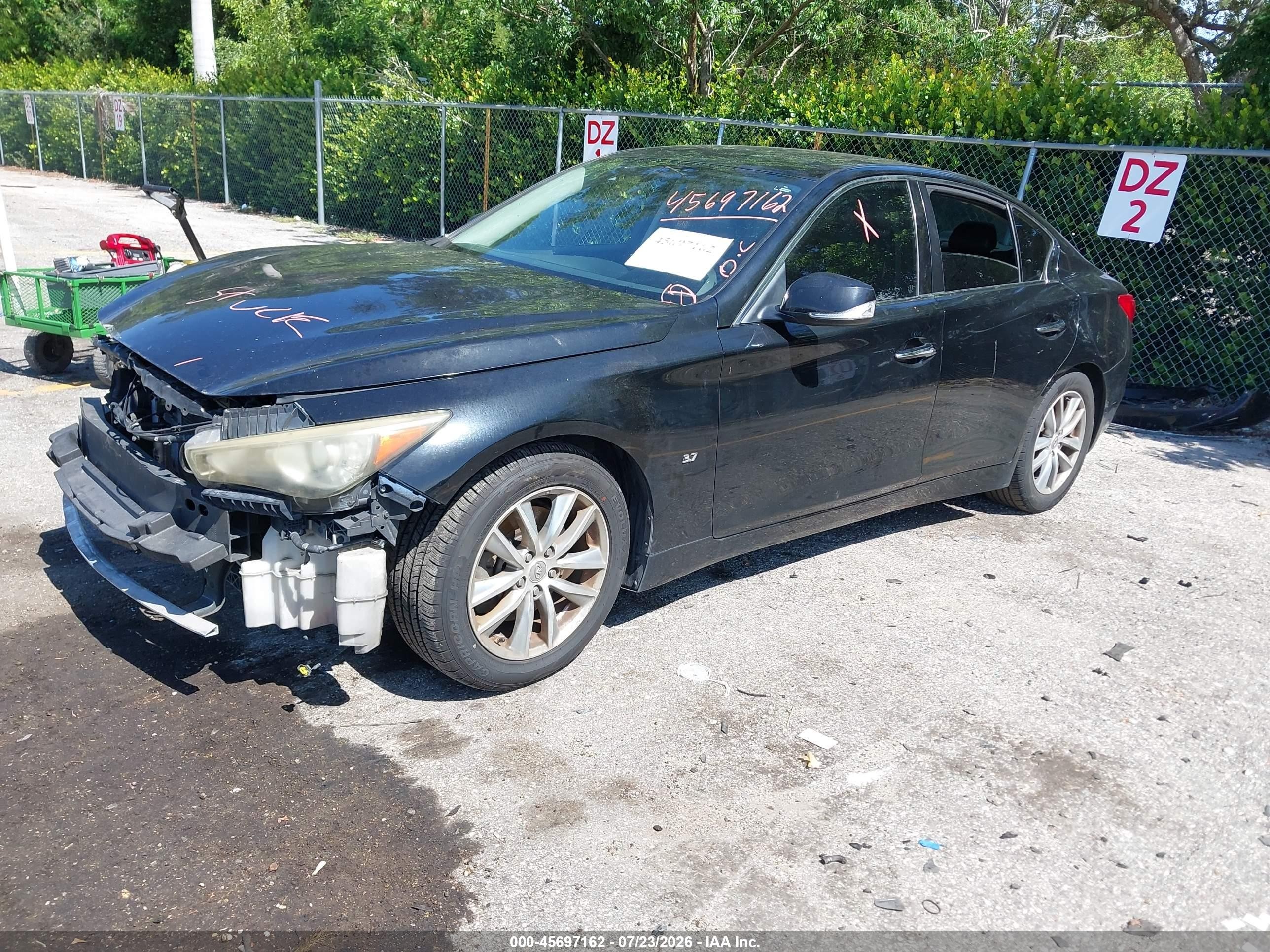 2014 Infiniti Q50 Black vin: JN1BV7AP8EM678044