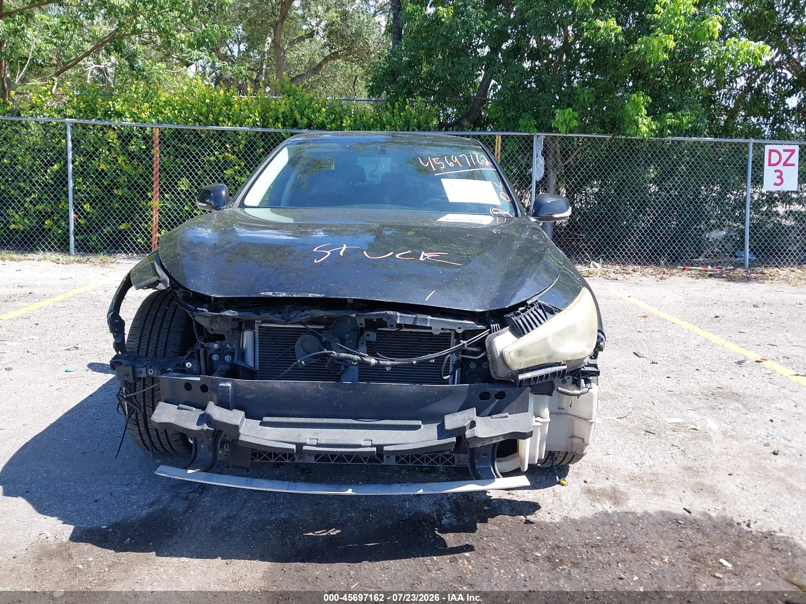 2014 Infiniti Q50 Black vin: JN1BV7AP8EM678044