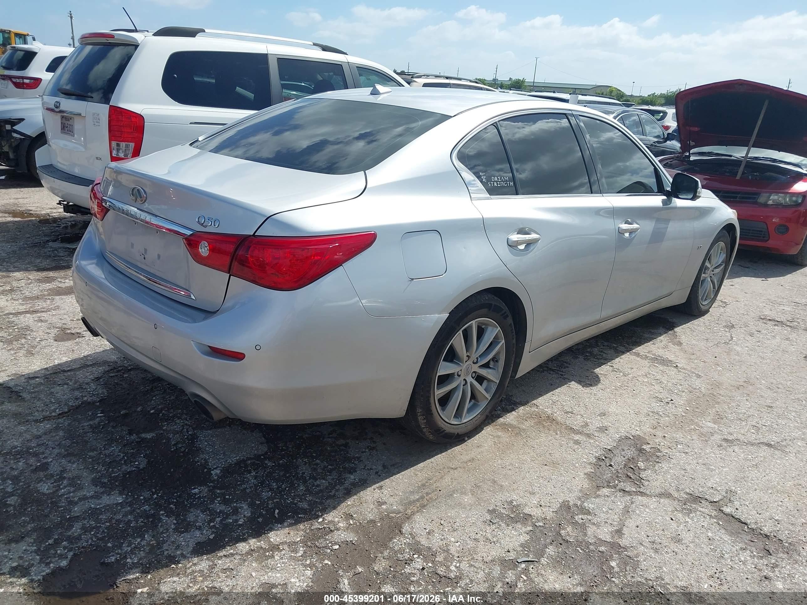 2014 Infiniti Q50 Premium Silver vin: JN1BV7AP8EM680716