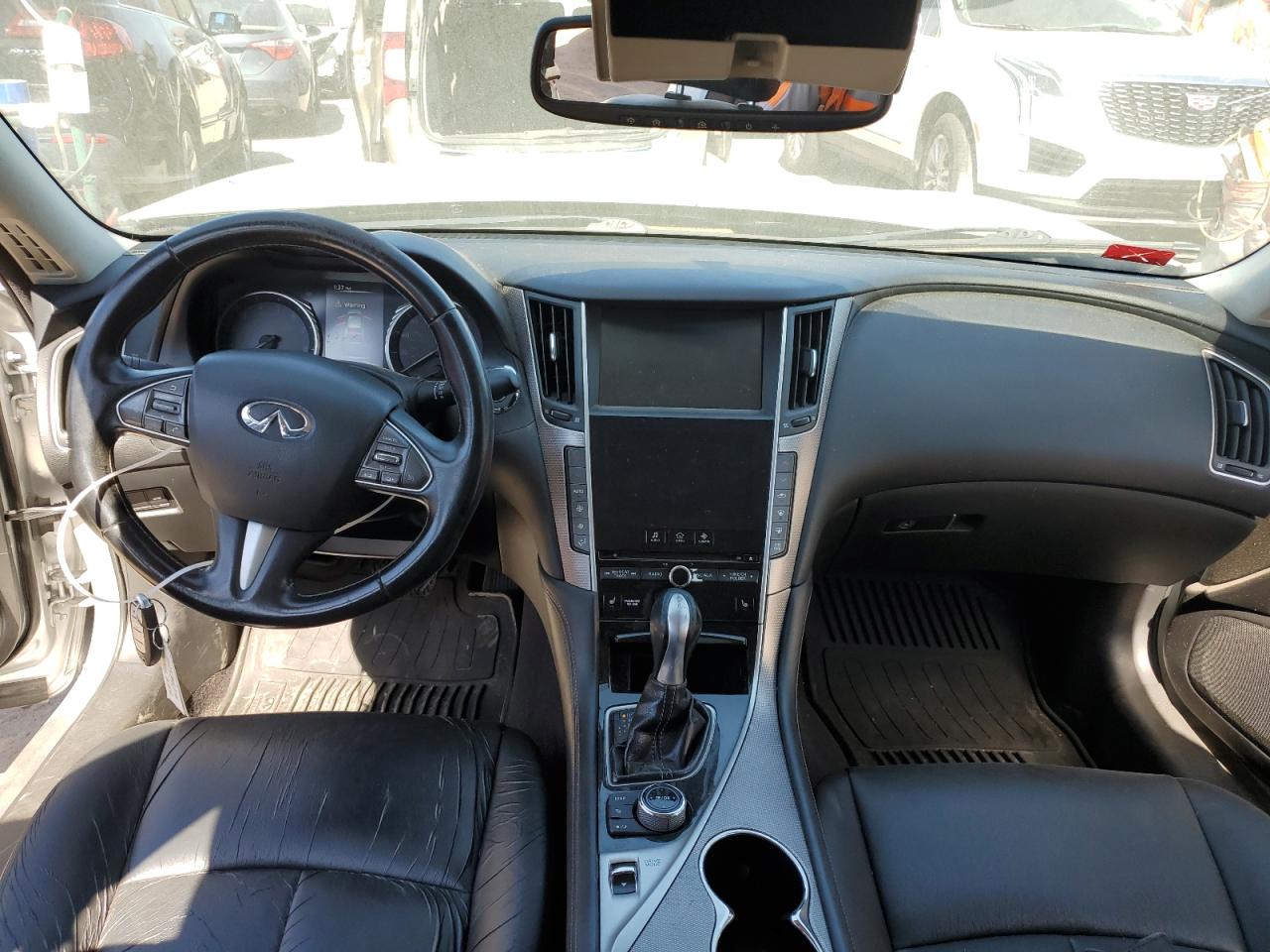2014 Infiniti Q50 Base Silver vin: JN1BV7AP8EM681879