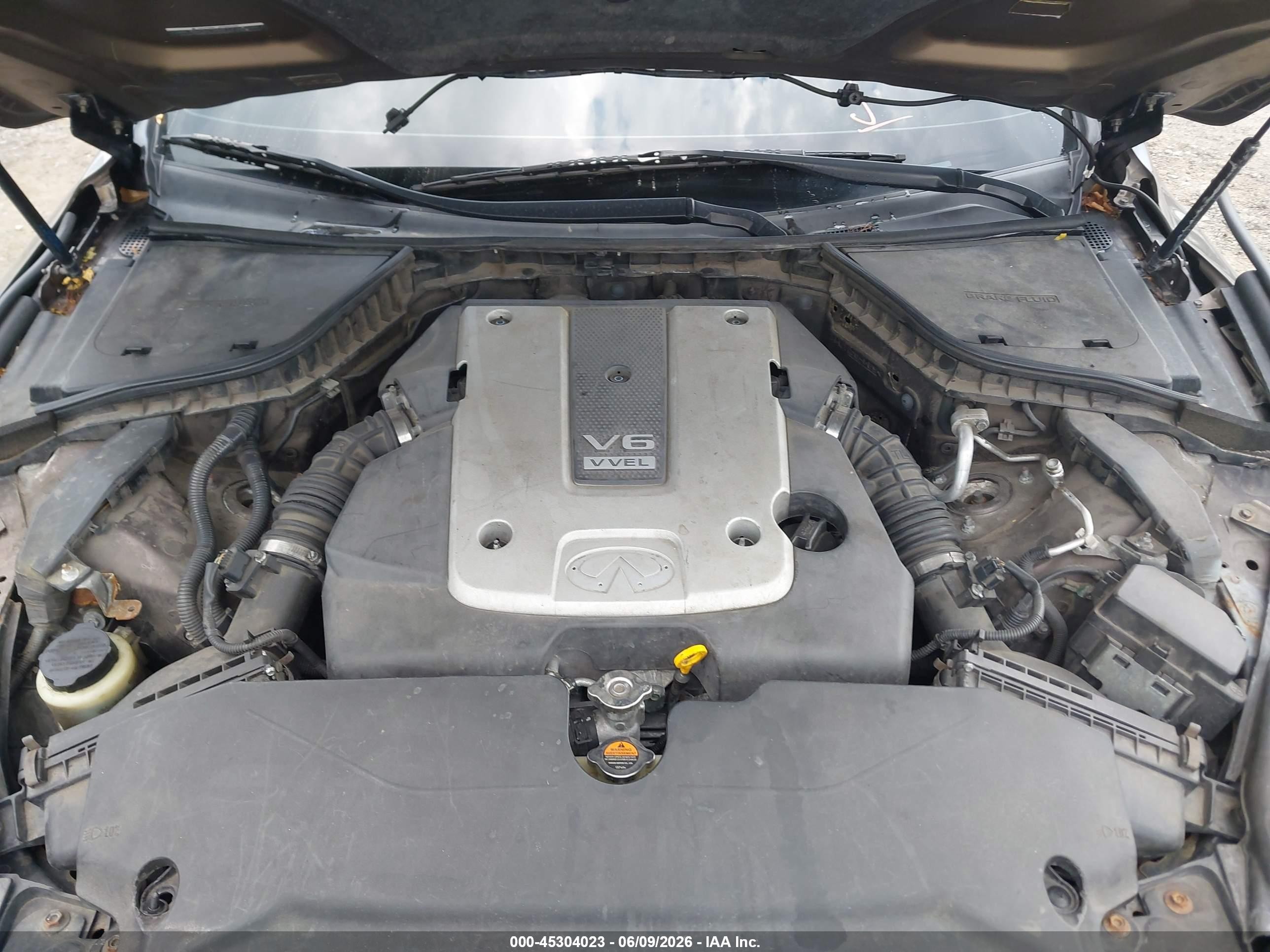 2014 Infiniti Q50 Premium Серый vin: JN1BV7AP8EM685642