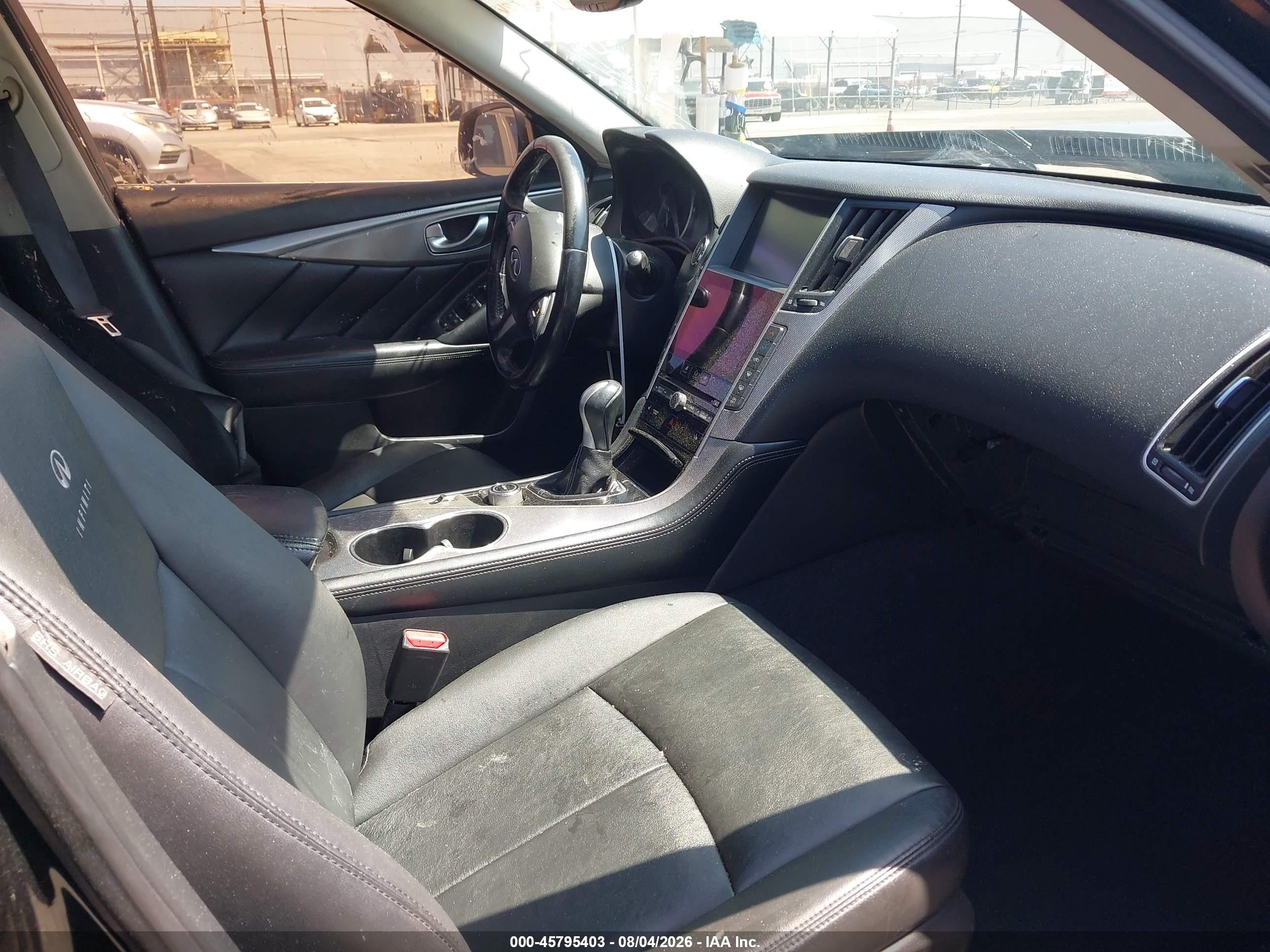 2014 Infiniti Q50 Premium Black vin: JN1BV7AP8EM690517