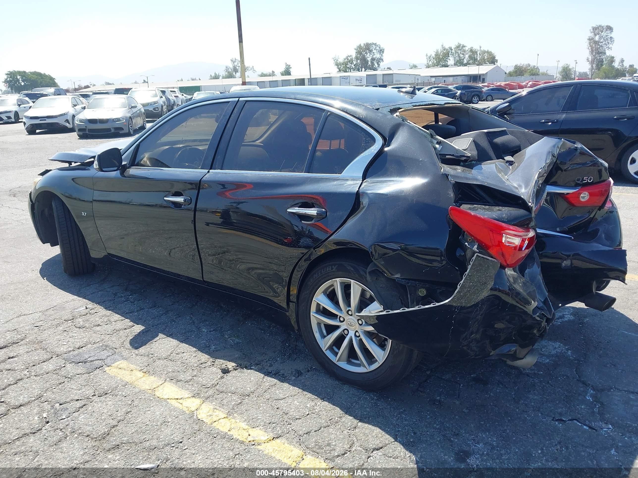2014 Infiniti Q50 Premium Black vin: JN1BV7AP8EM690517