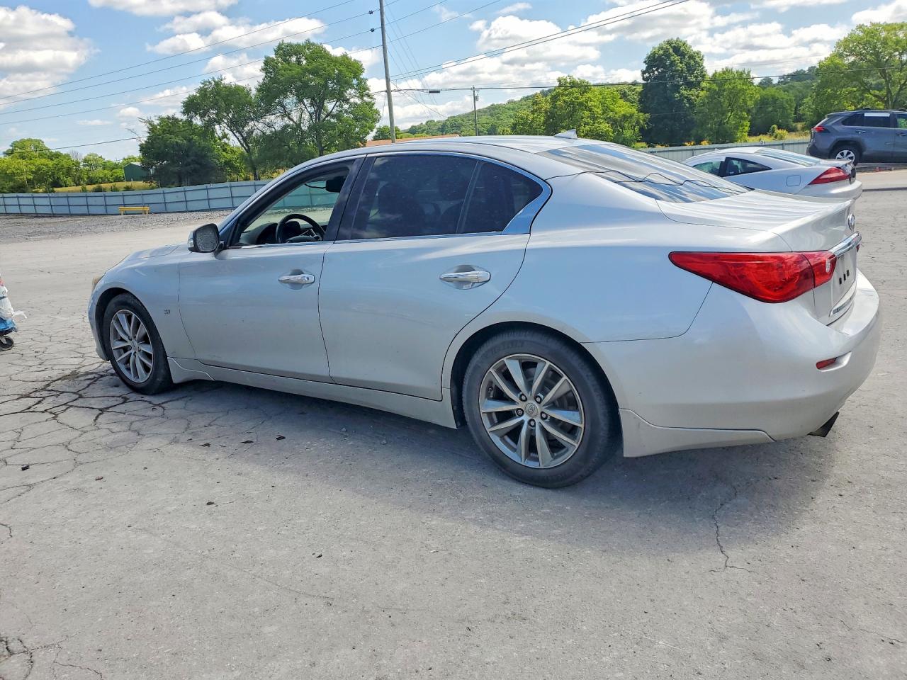 2014 Infiniti Q50 Premium Серебряный vin: JN1BV7AP8EM692011