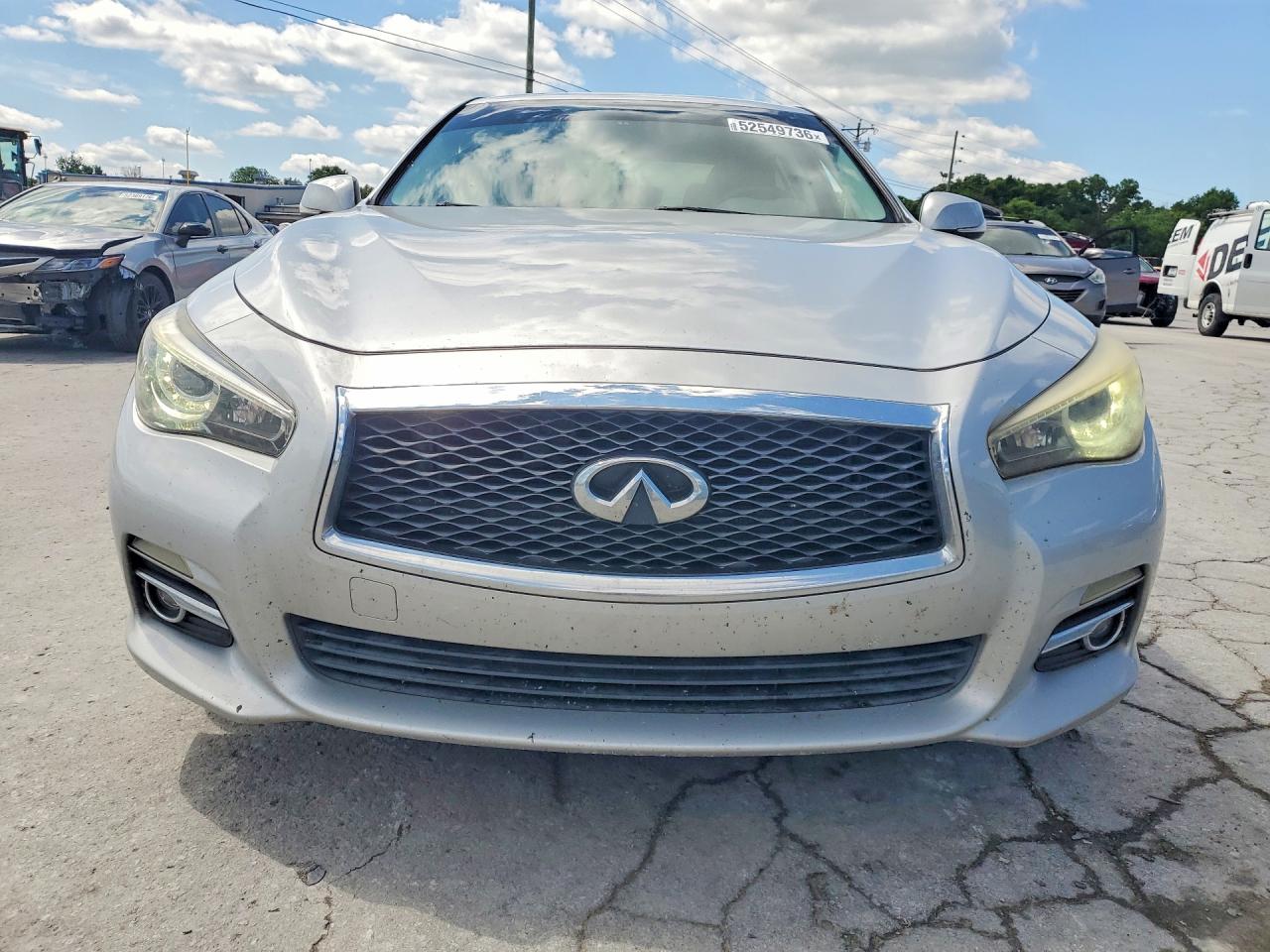 2014 Infiniti Q50 Premium Серебряный vin: JN1BV7AP8EM692011