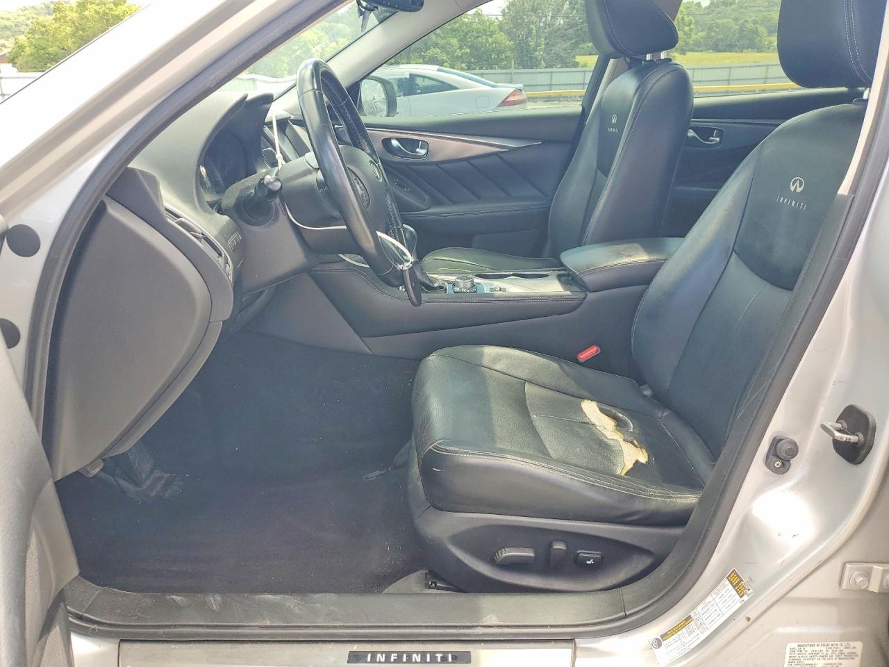 2014 Infiniti Q50 Premium Серебряный vin: JN1BV7AP8EM692011