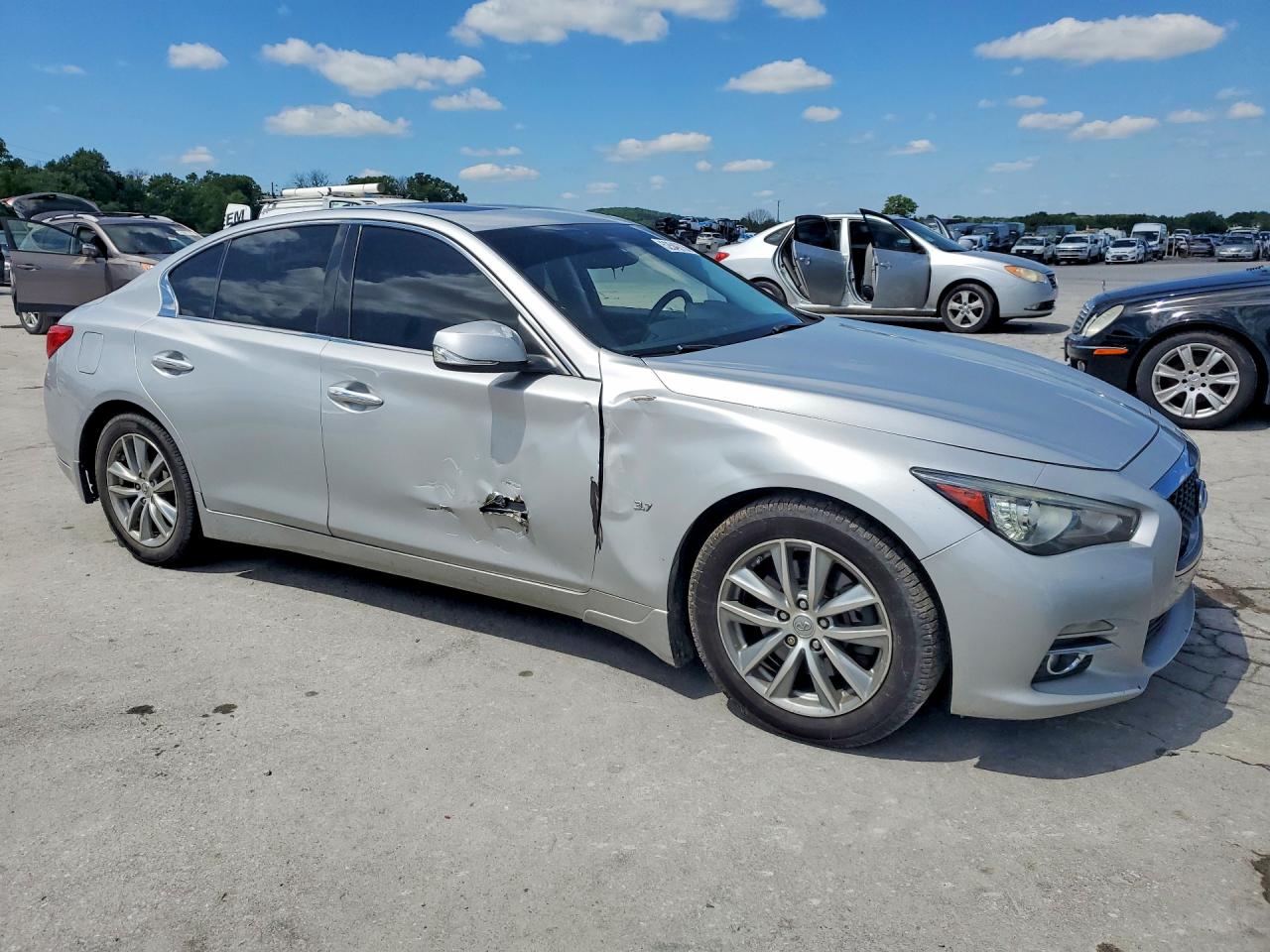 2014 Infiniti Q50 Premium Серебряный vin: JN1BV7AP8EM692011