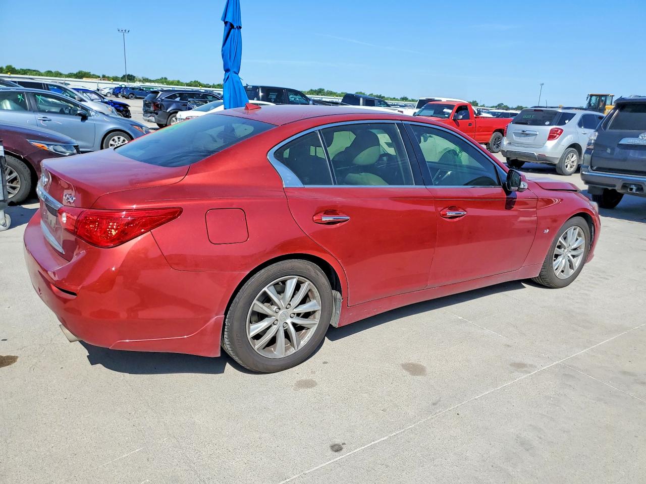 2015 Infiniti Q50 Premium Burgundy vin: JN1BV7AP8FM331010