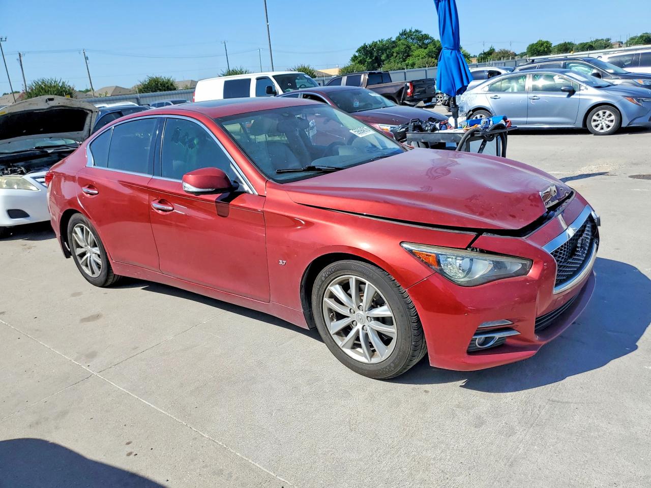 2015 Infiniti Q50 Premium Burgundy vin: JN1BV7AP8FM331010