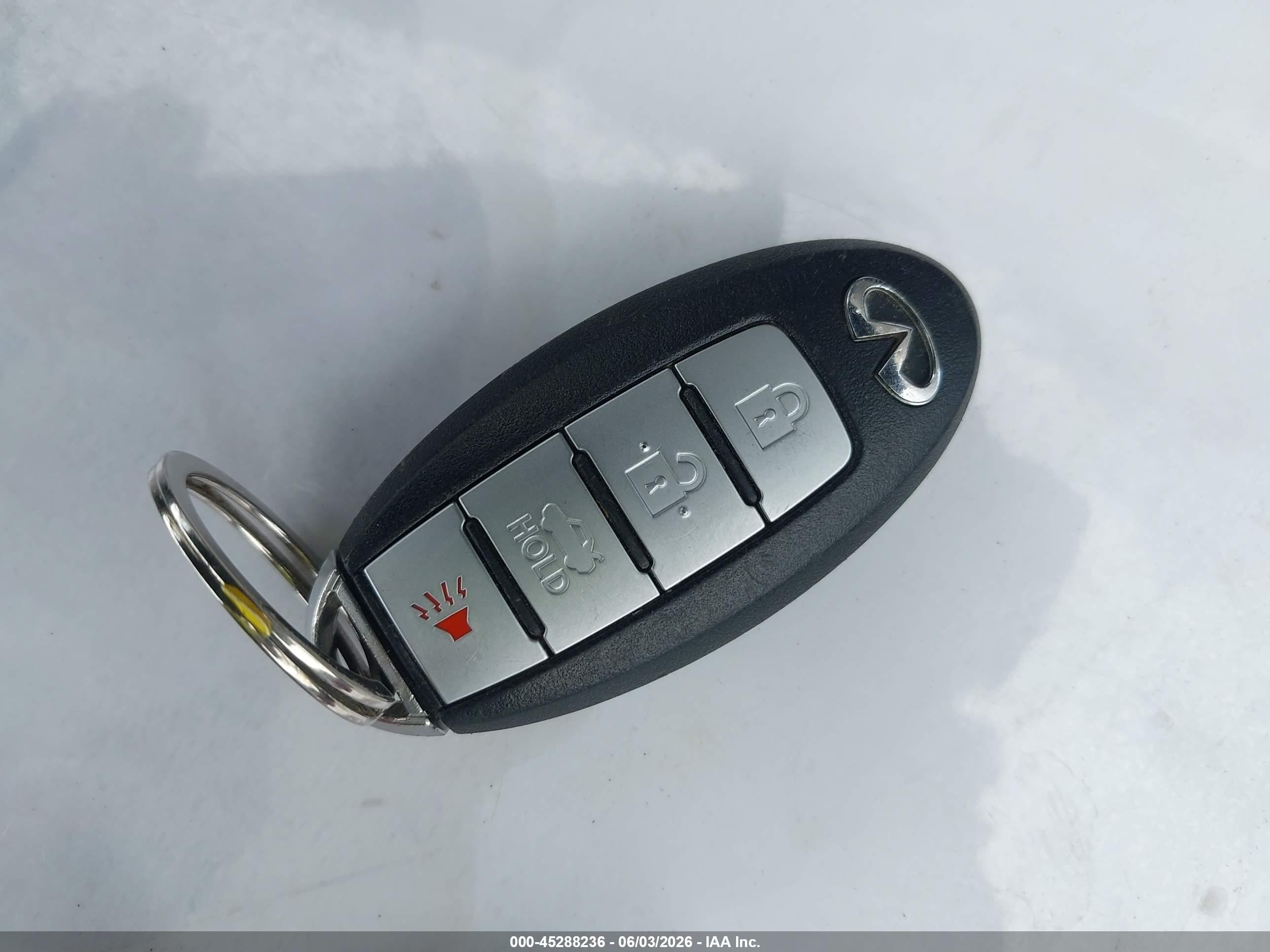 2015 Infiniti Q50 Premium Черный vin: JN1BV7AP8FM336742
