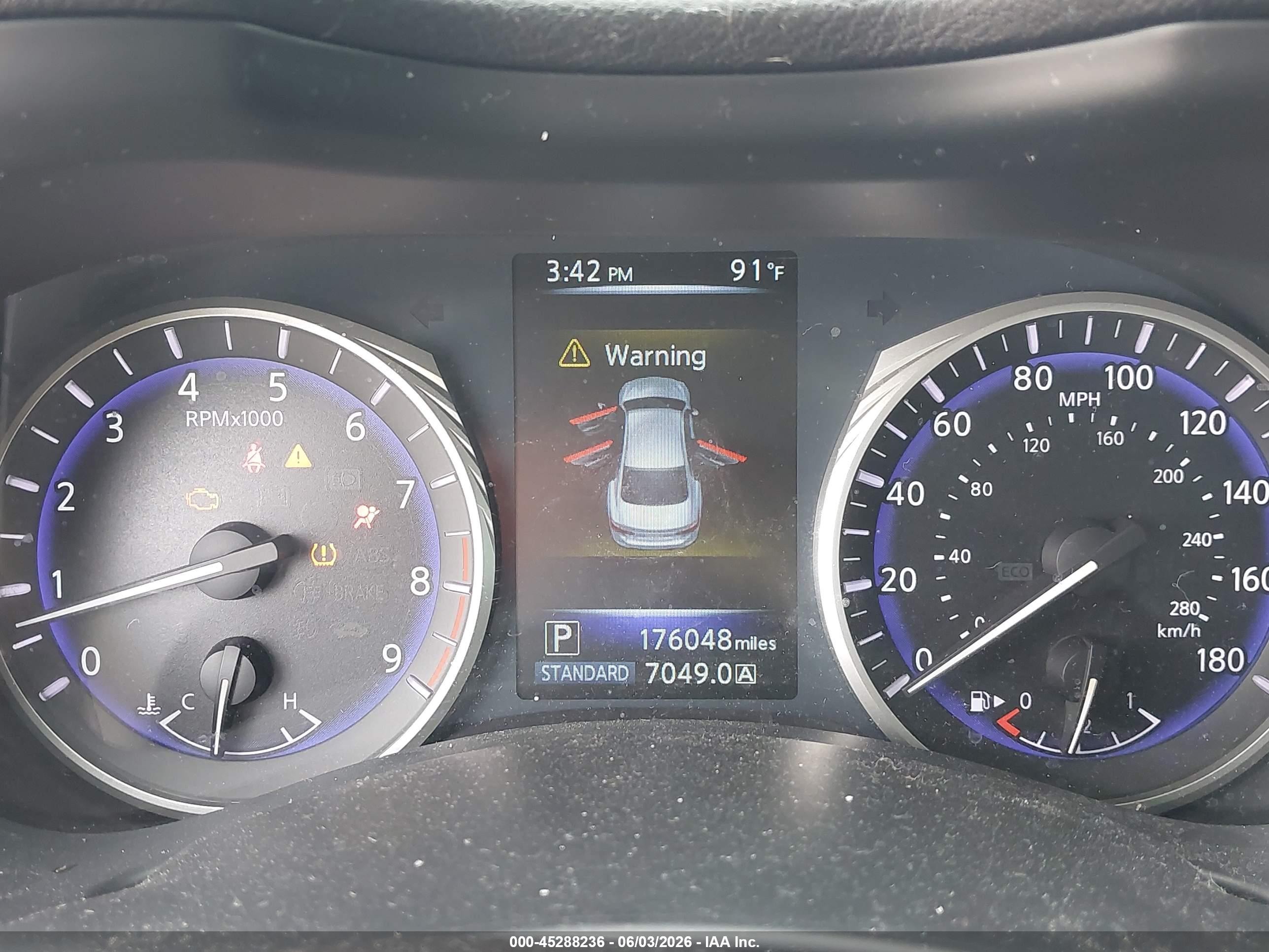 2015 Infiniti Q50 Premium Черный vin: JN1BV7AP8FM336742