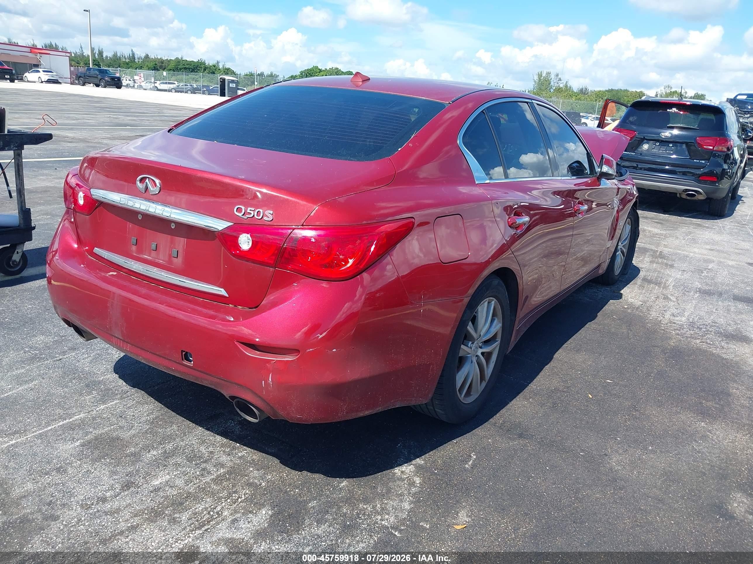 2015 Infiniti Q50 Premium/sport Красный vin: JN1BV7AP8FM337552