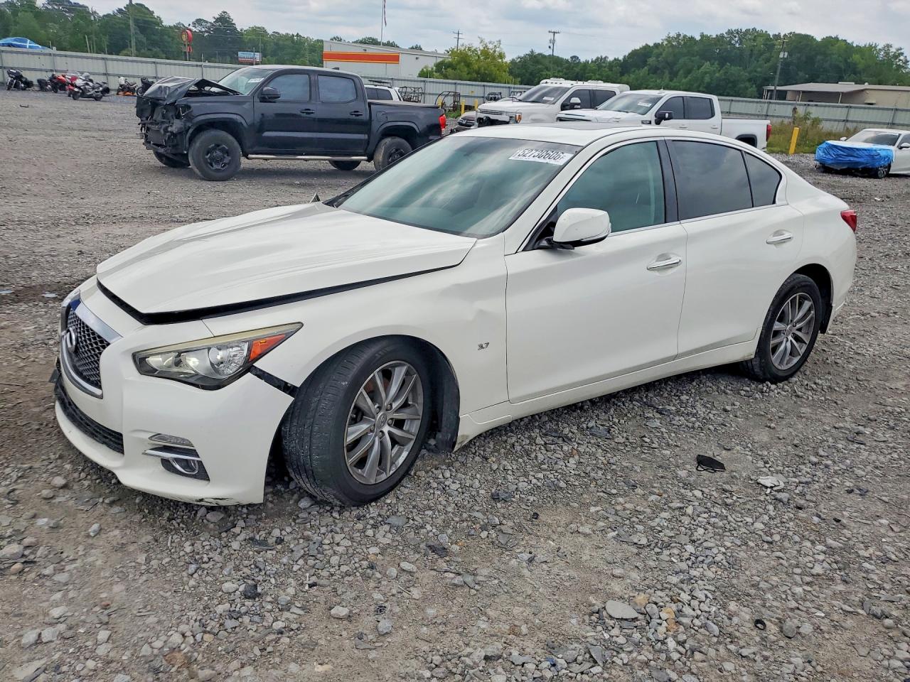 2015 Infiniti Q50 Premium White vin: JN1BV7AP8FM340824