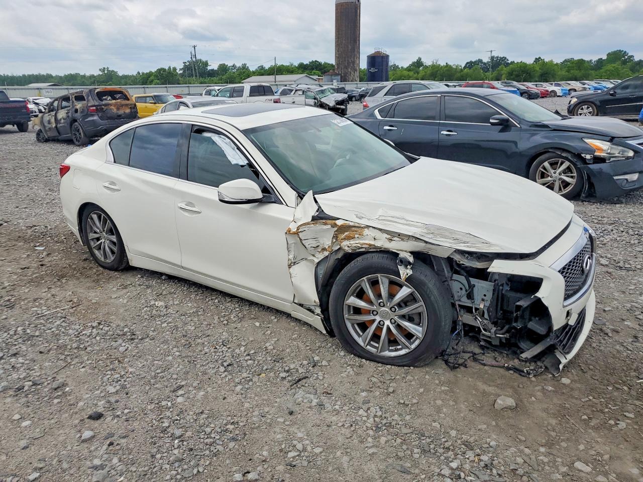 2015 Infiniti Q50 Premium White vin: JN1BV7AP8FM340824