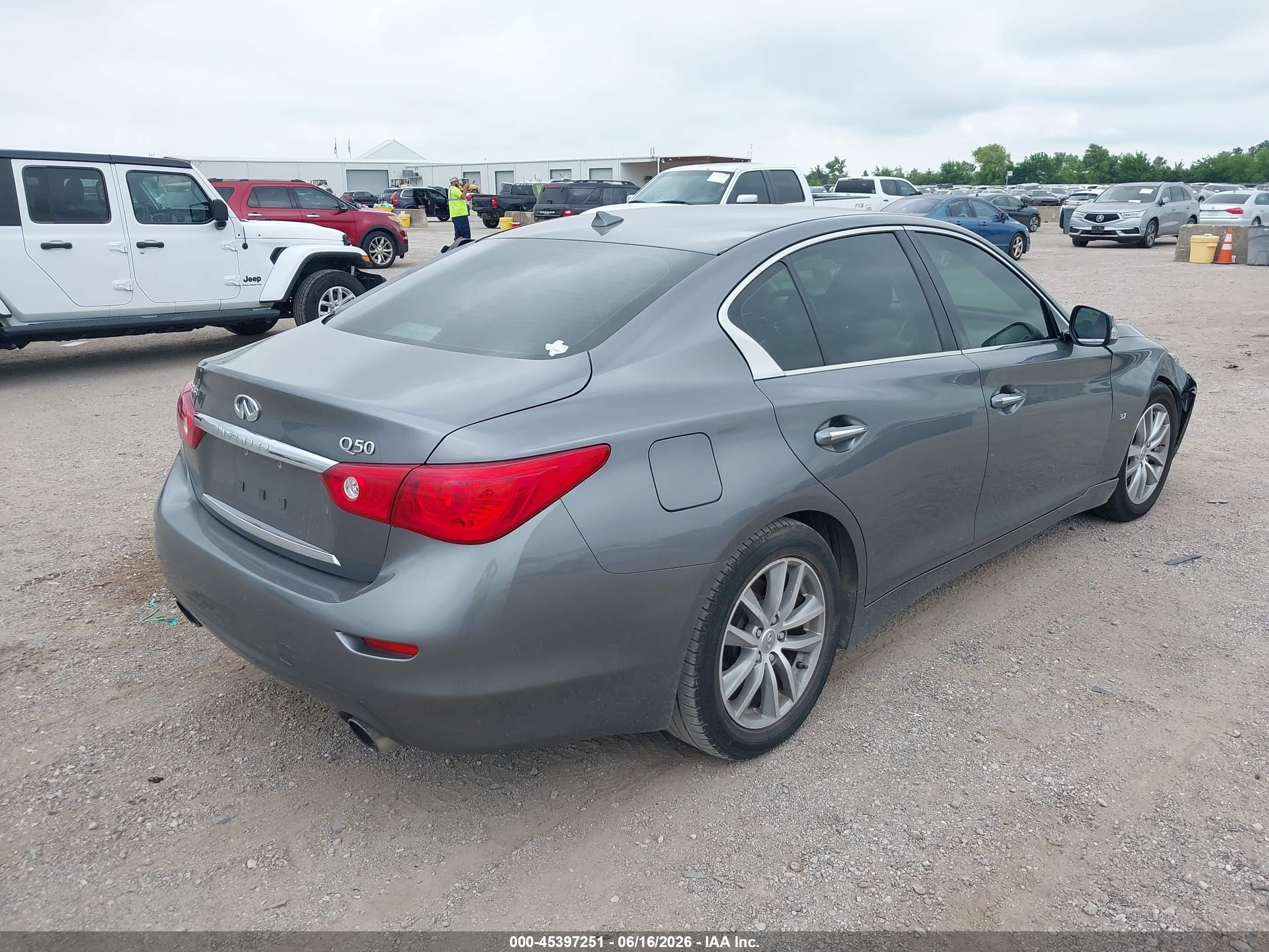 2015 Infiniti Q50 Premium Gray vin: JN1BV7AP8FM341505
