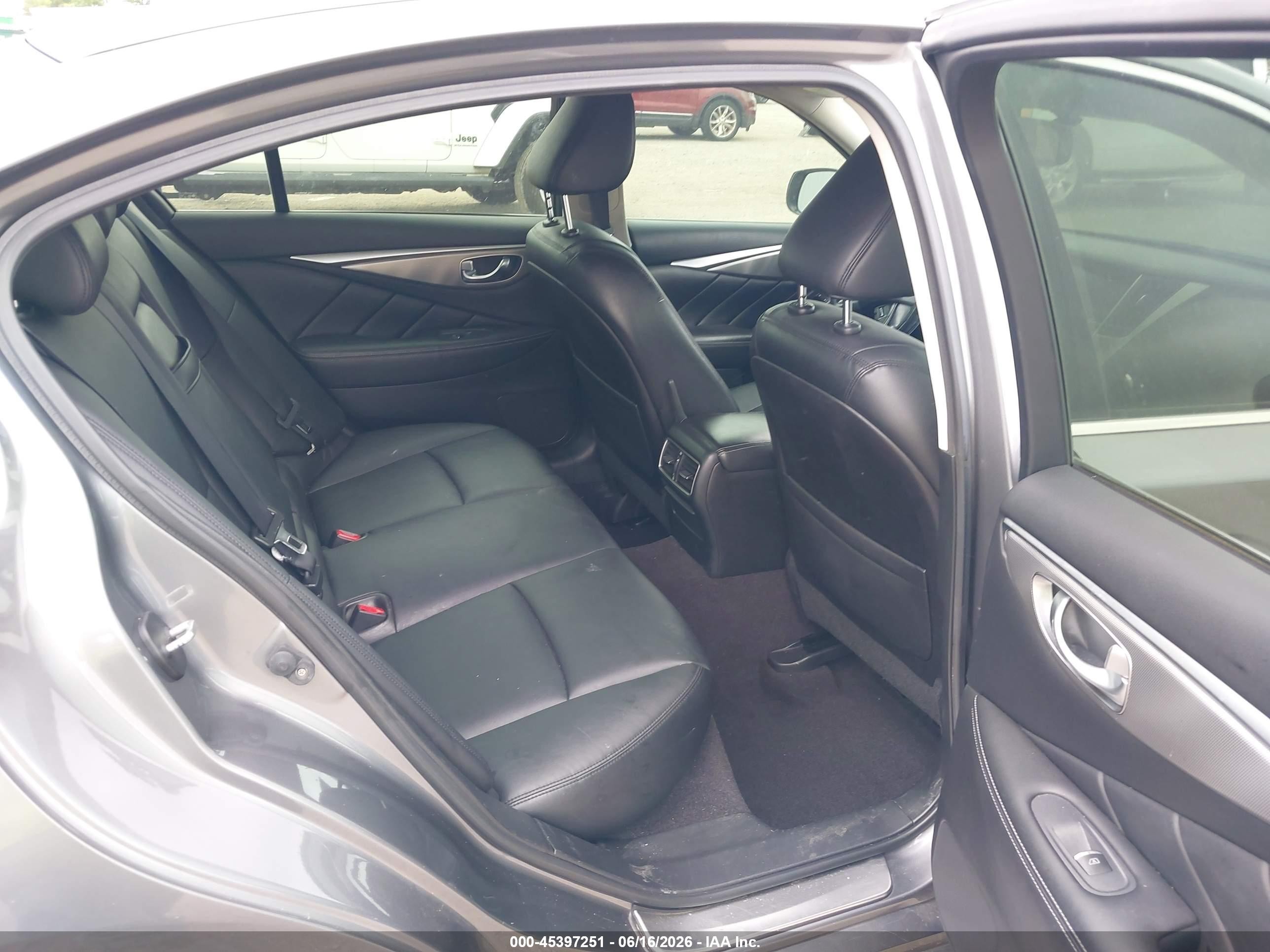 2015 Infiniti Q50 Premium Gray vin: JN1BV7AP8FM341505