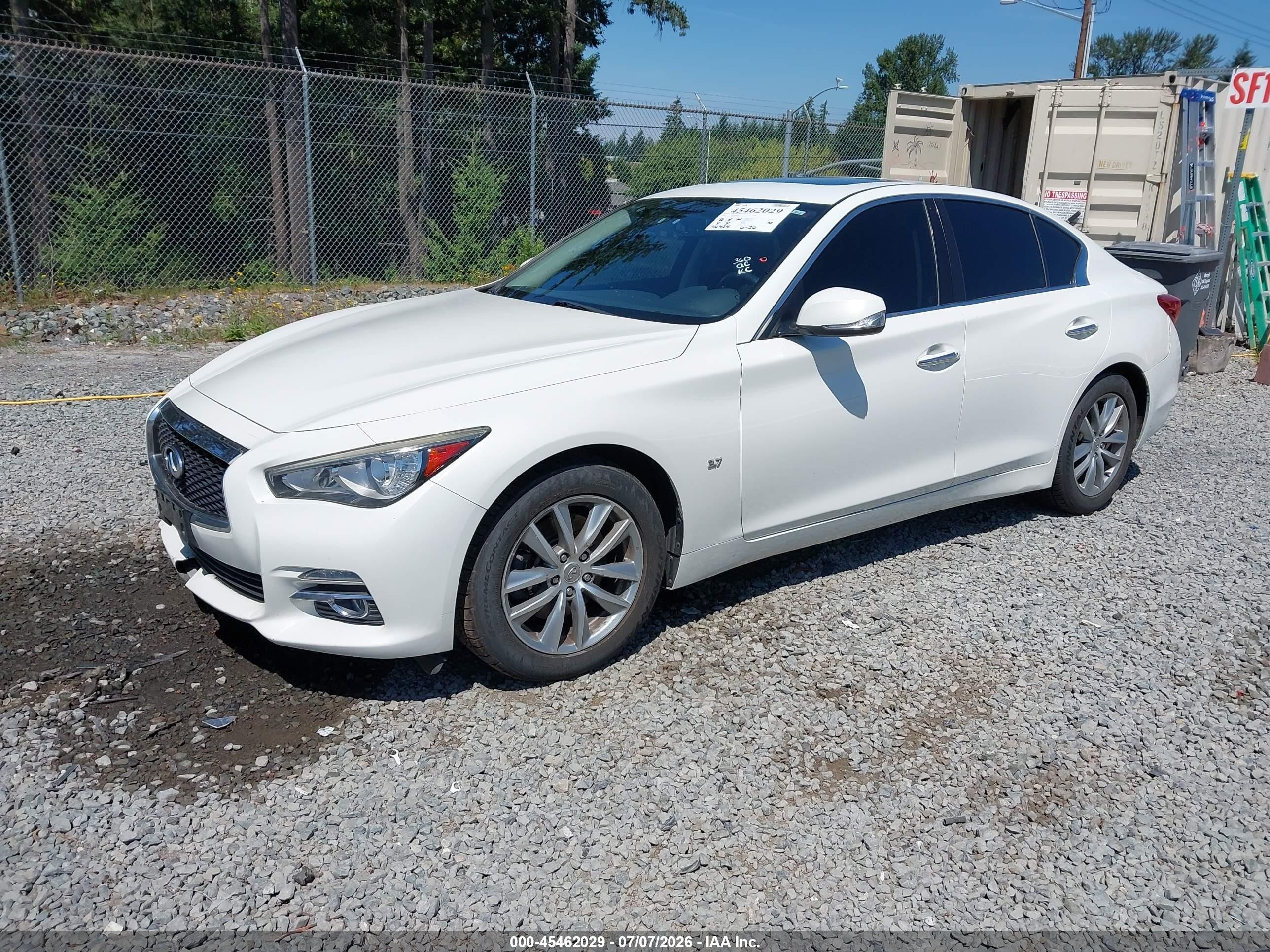 2015 Infiniti Q50 Premium White vin: JN1BV7AP8FM343173