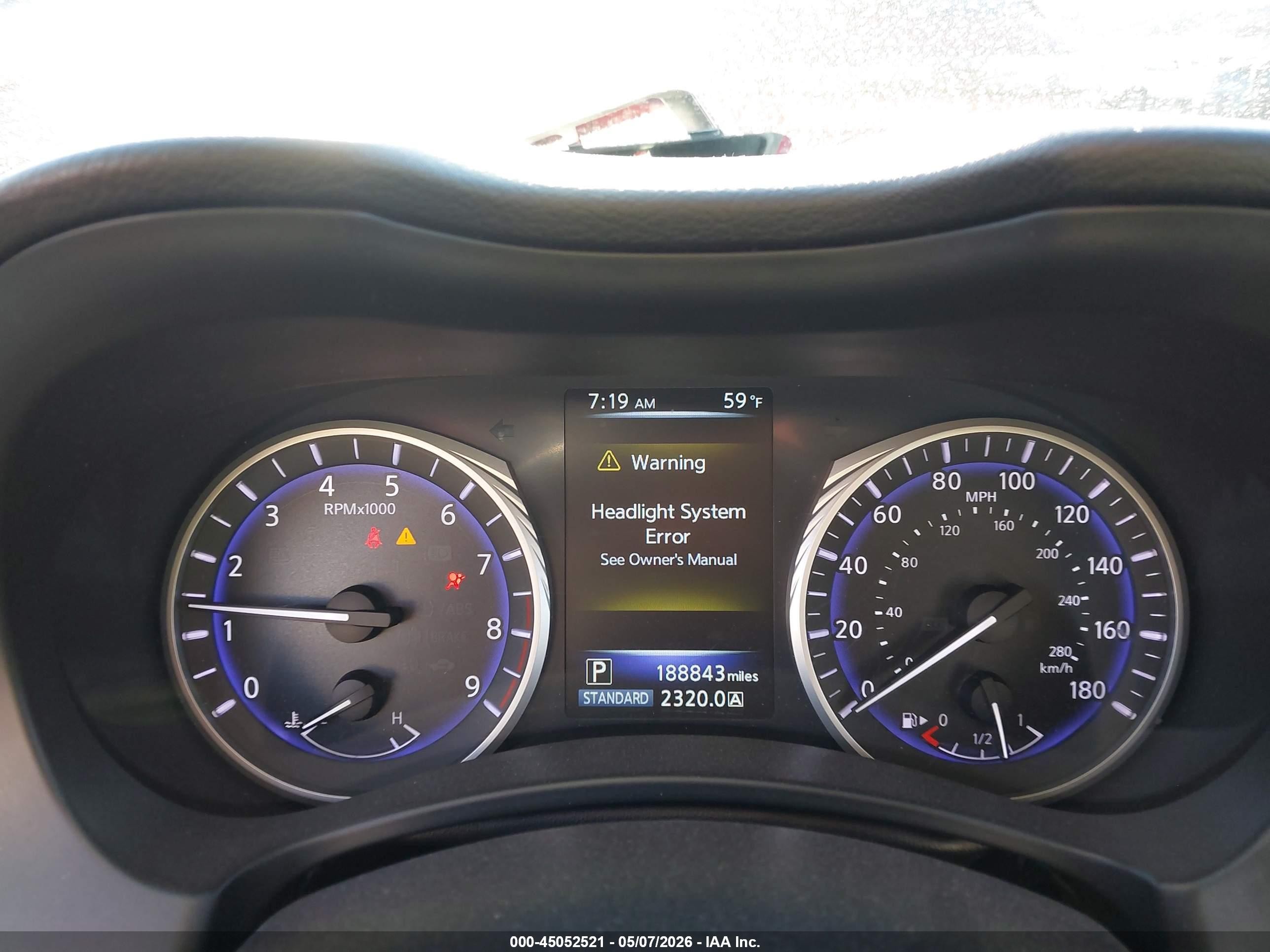 2015 Infiniti Q50 Premium White vin: JN1BV7AP8FM344713