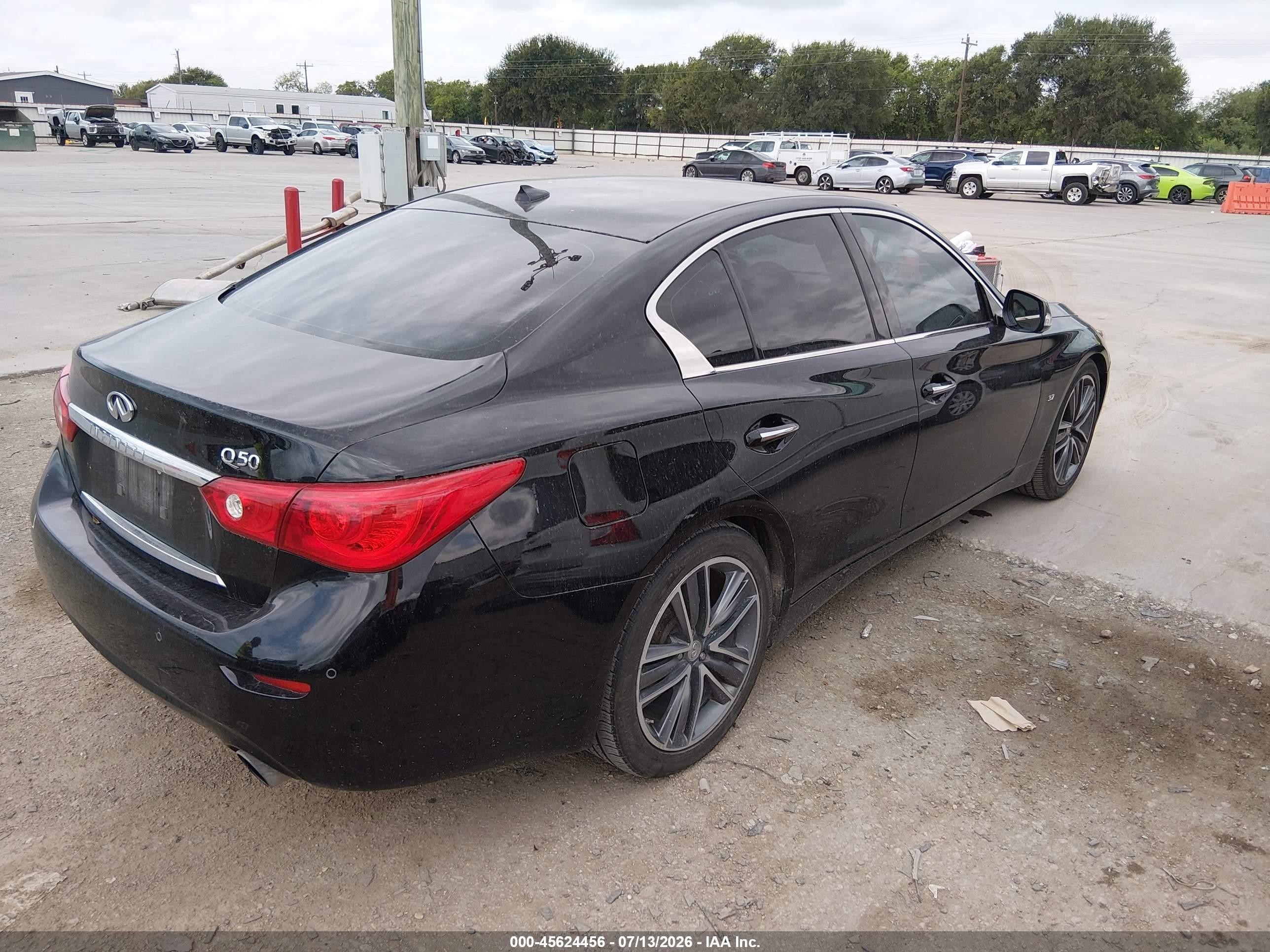 2014 Infiniti Q50 Premium Cream vin: JN1BV7AP9EM671930