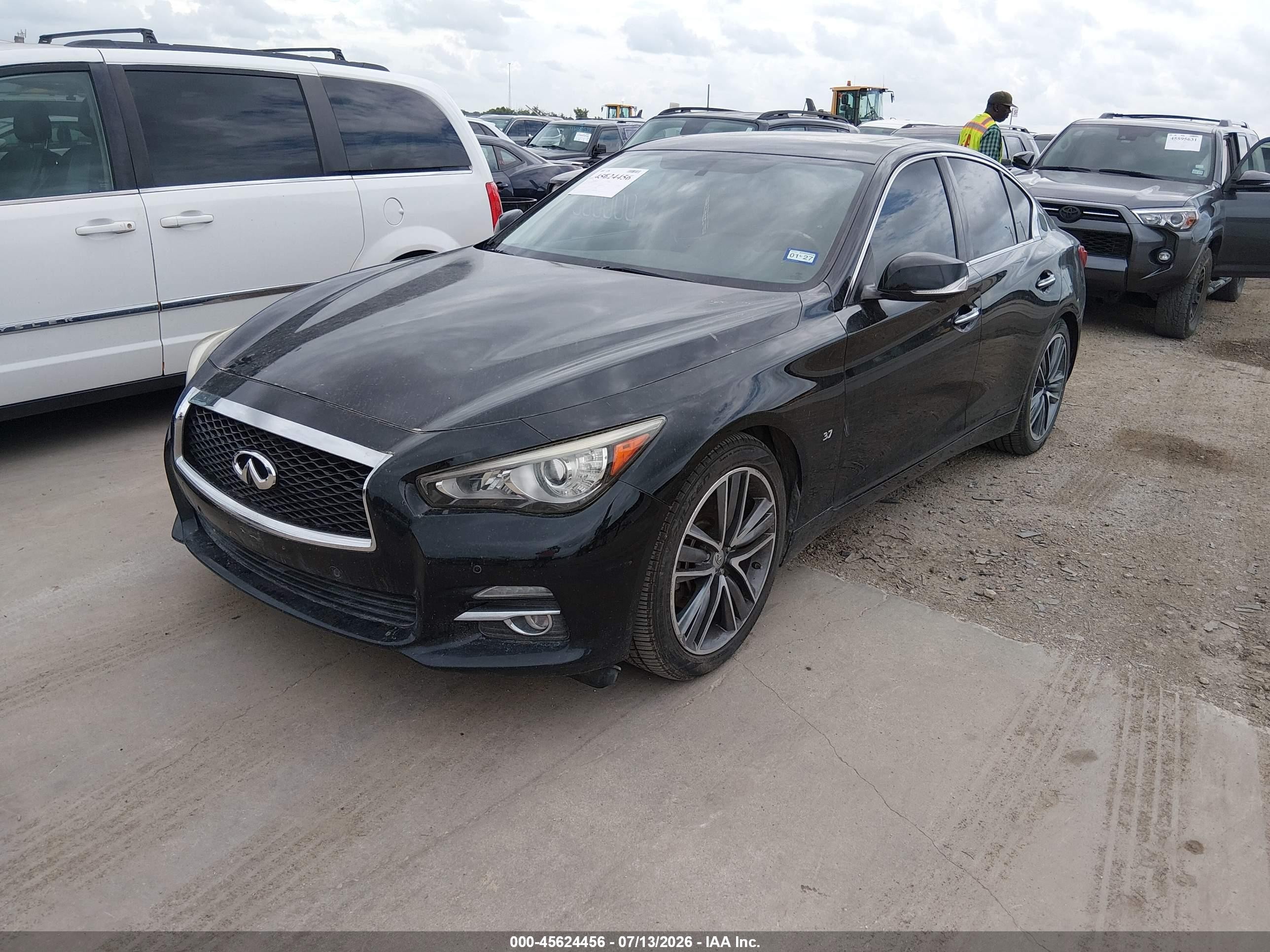 2014 Infiniti Q50 Premium Cream vin: JN1BV7AP9EM671930