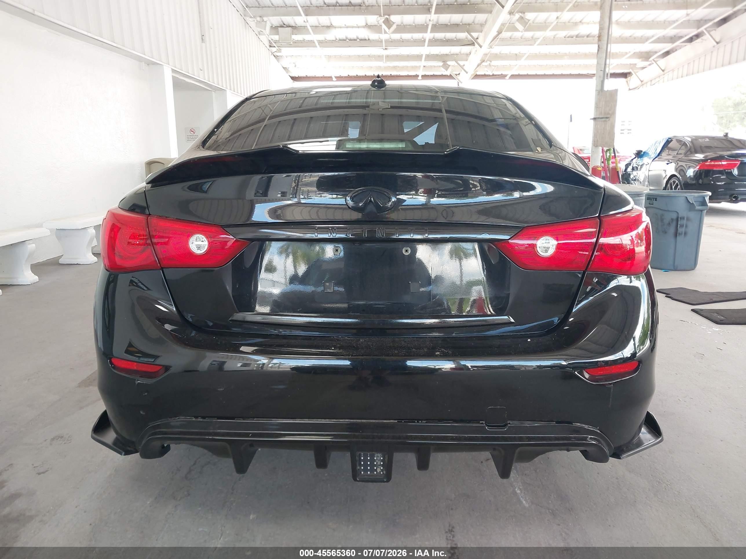 2014 Infiniti Q50 Premium Black vin: JN1BV7AP9EM672513